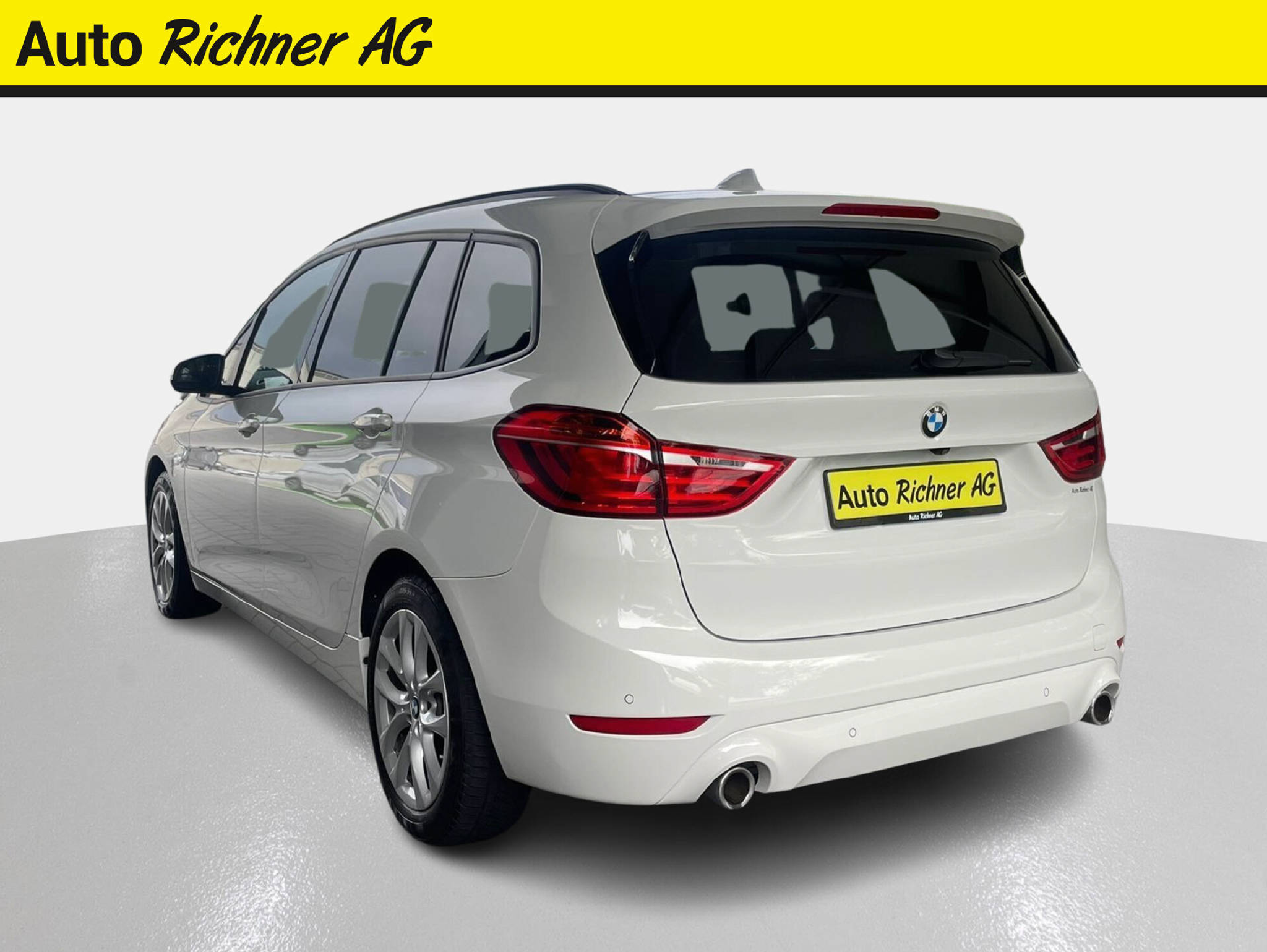 listing desktop thumbnail image 4