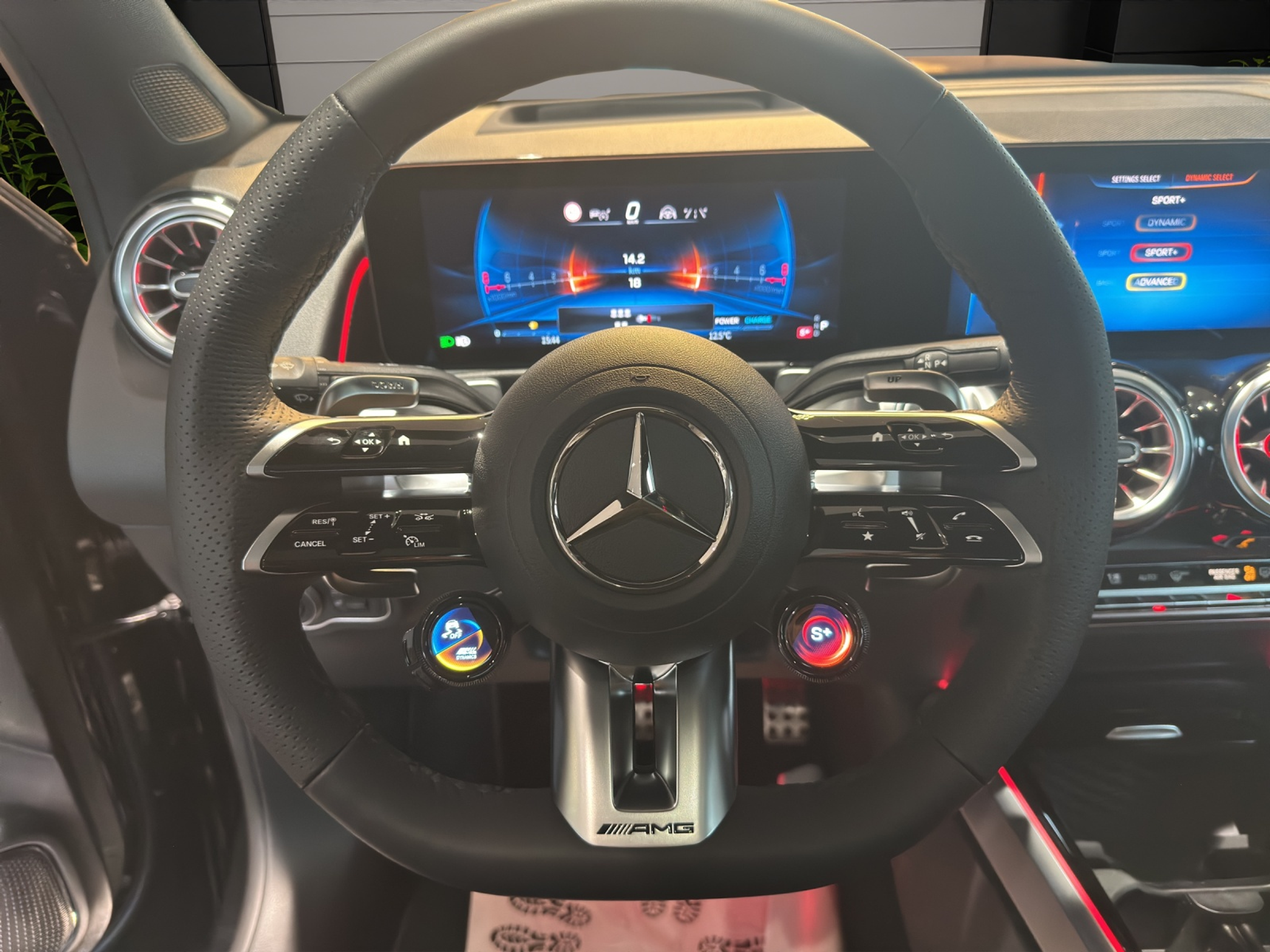 listing desktop thumbnail image 13