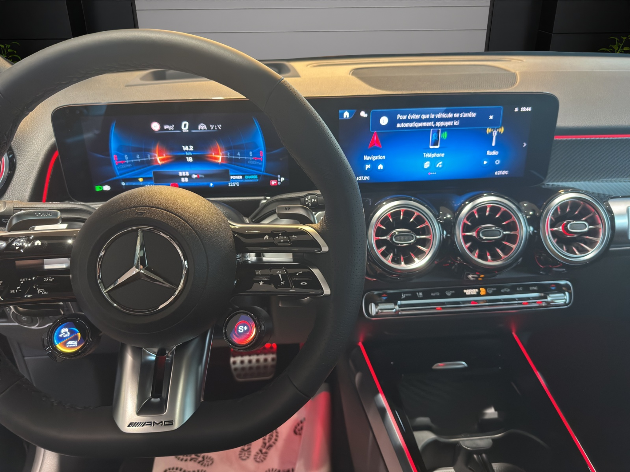 listing desktop thumbnail image 14