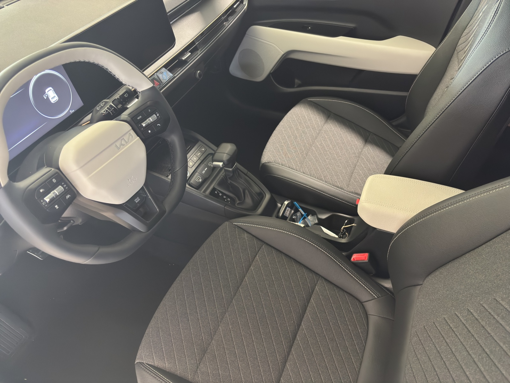 listing desktop thumbnail image 8