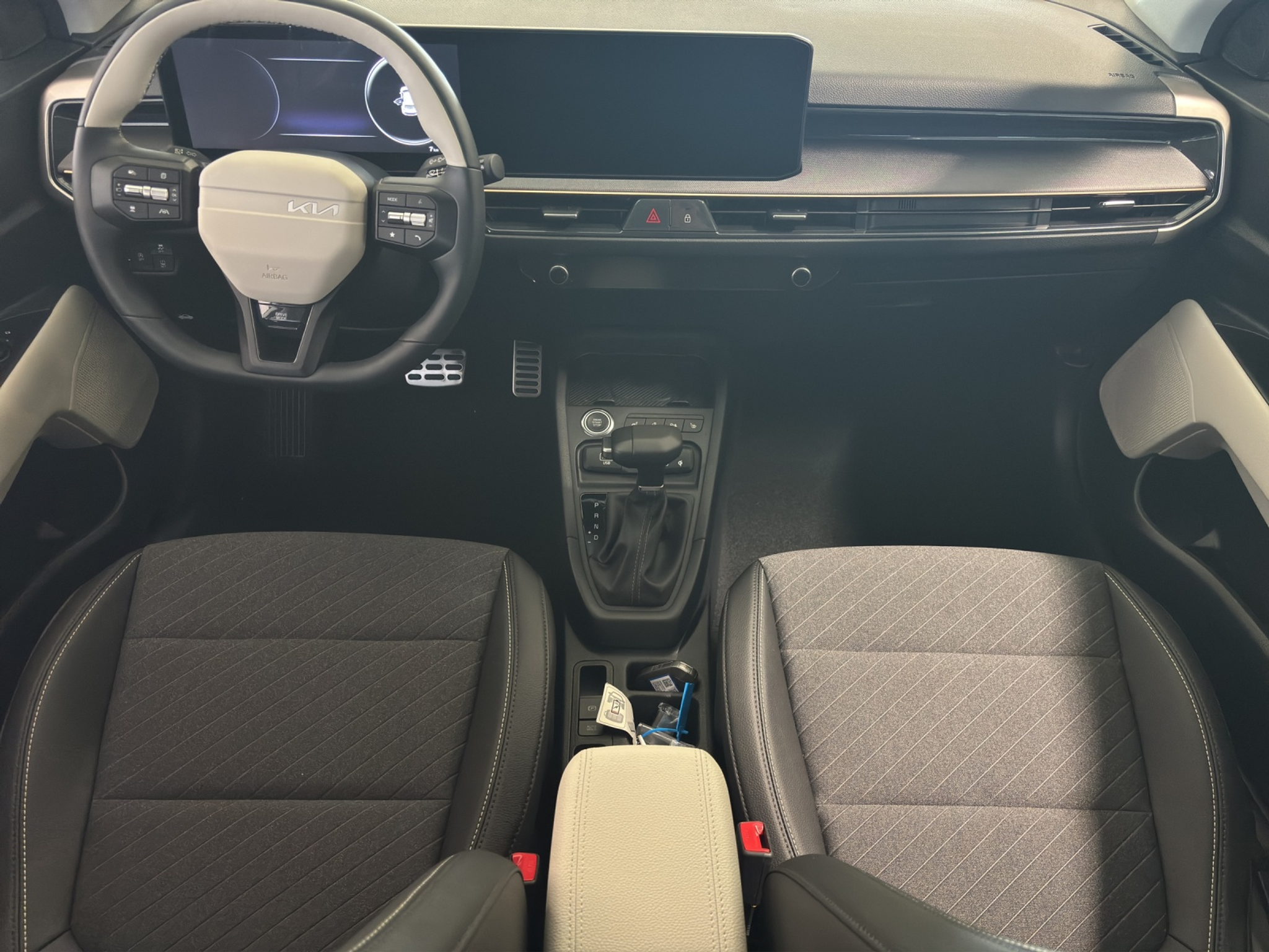 listing desktop thumbnail image 12