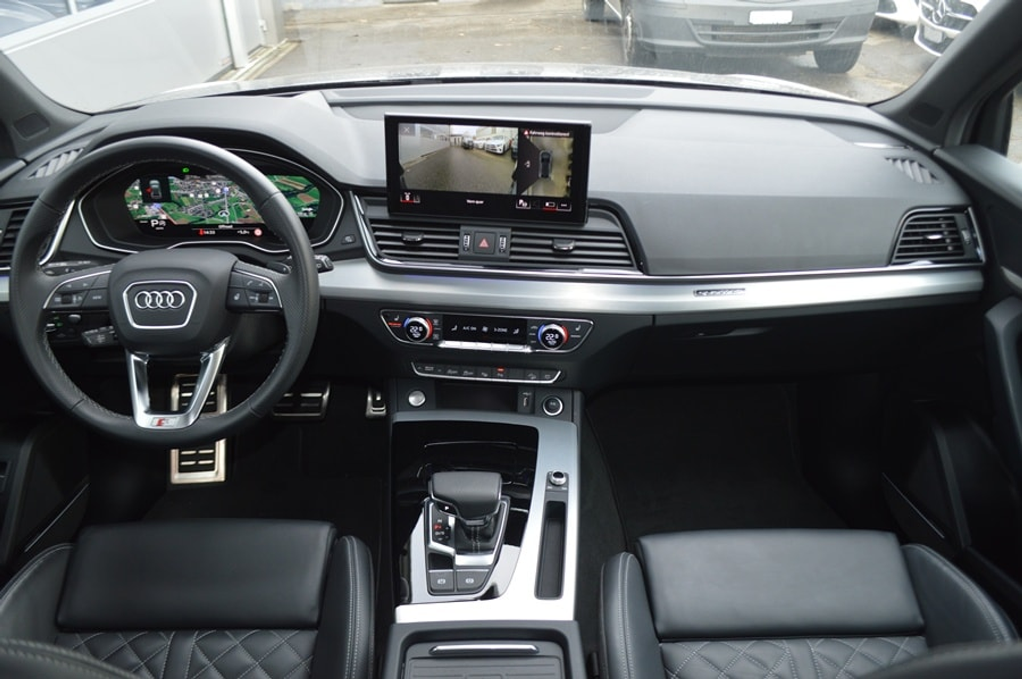 listing desktop thumbnail image 10