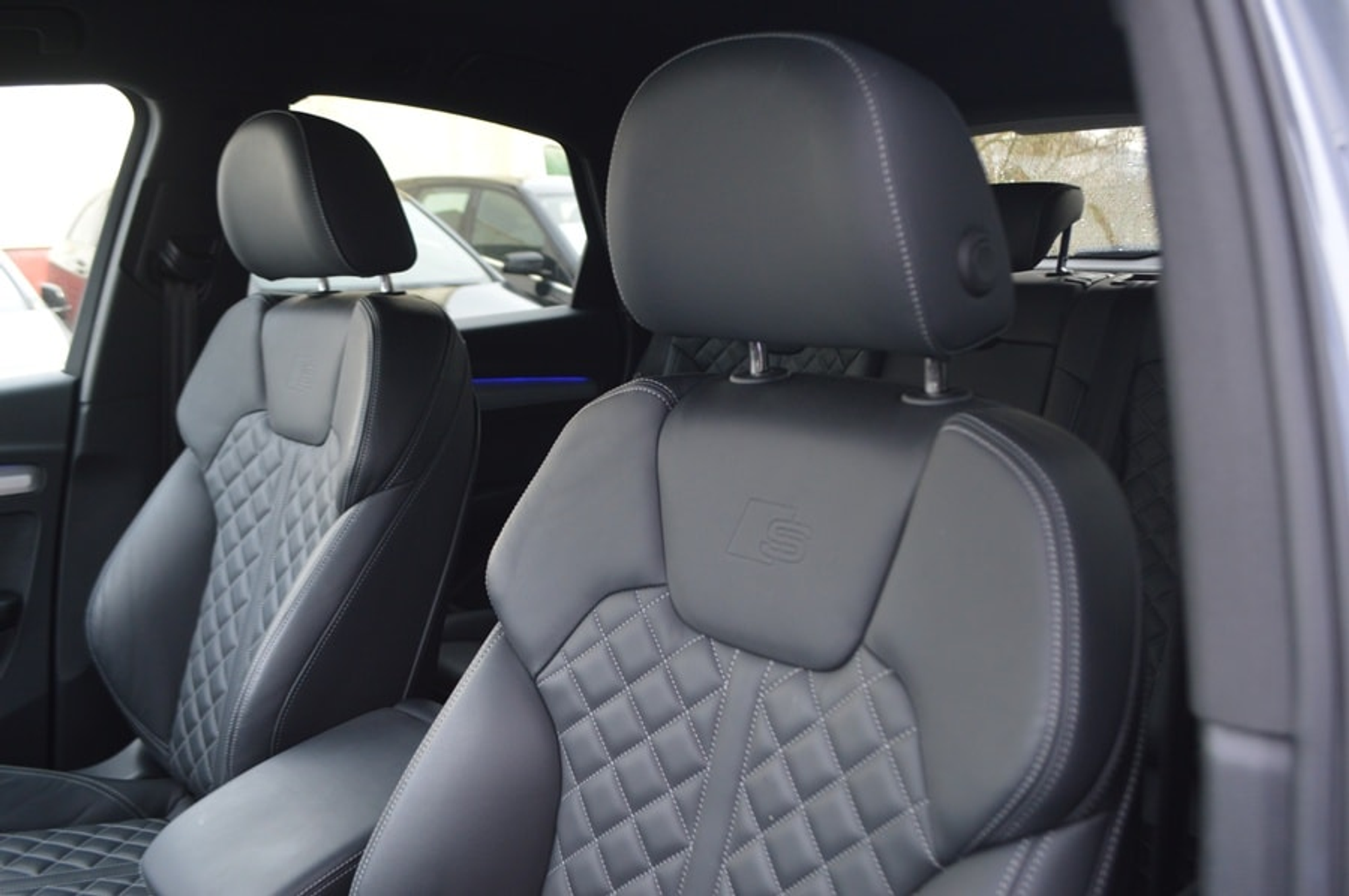 listing desktop thumbnail image 6