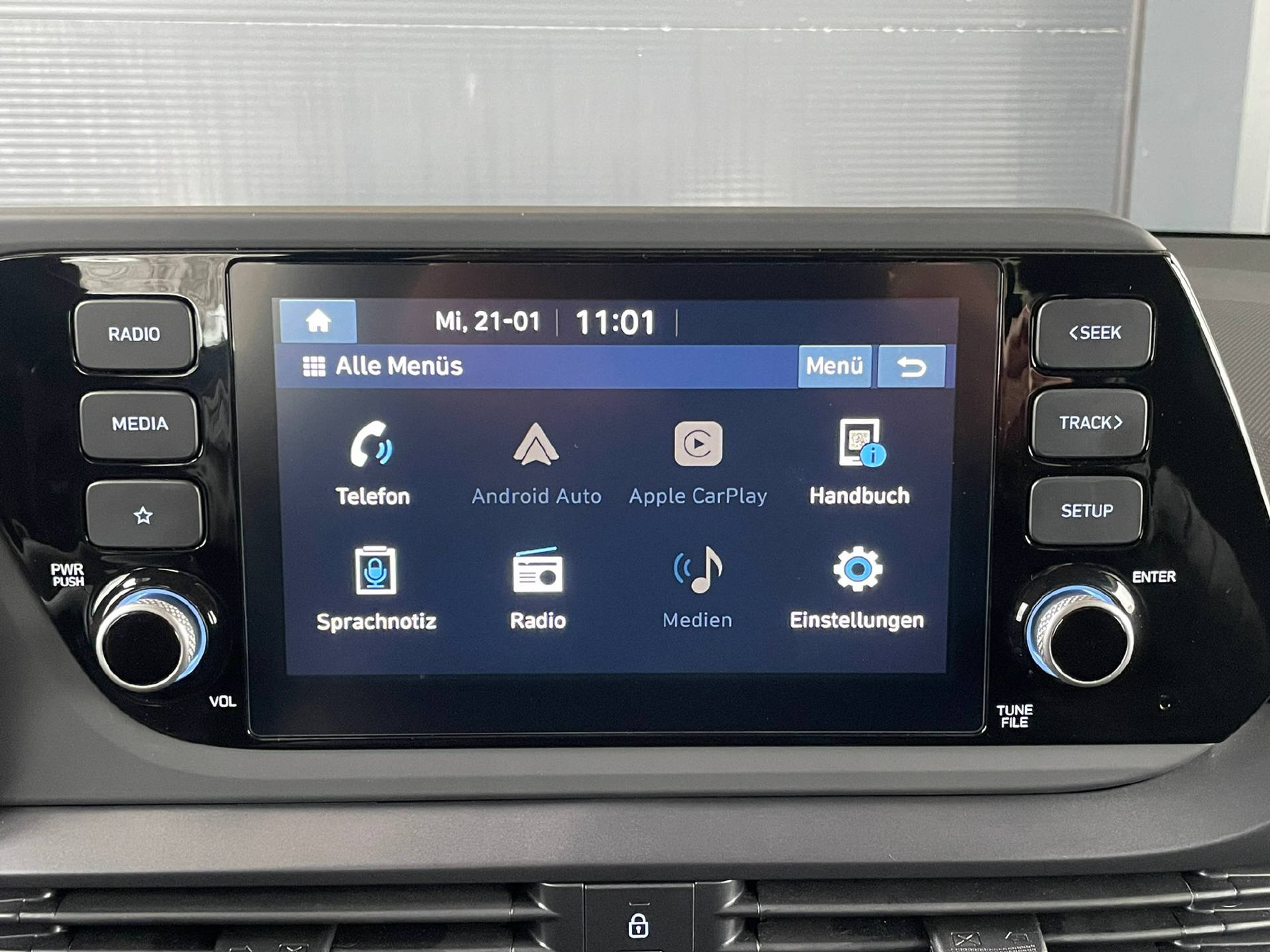 listing desktop thumbnail image 14