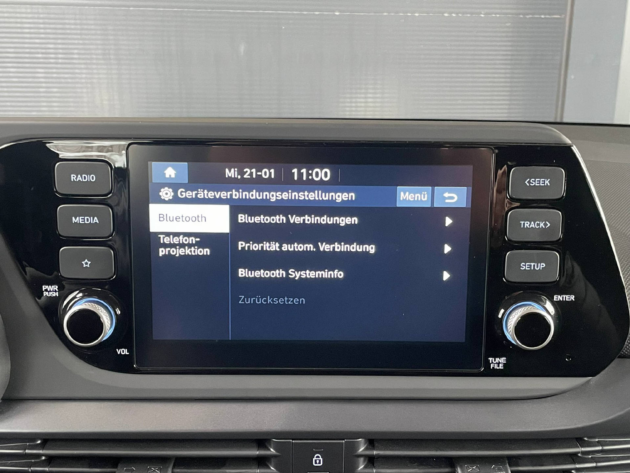 listing desktop thumbnail image 13