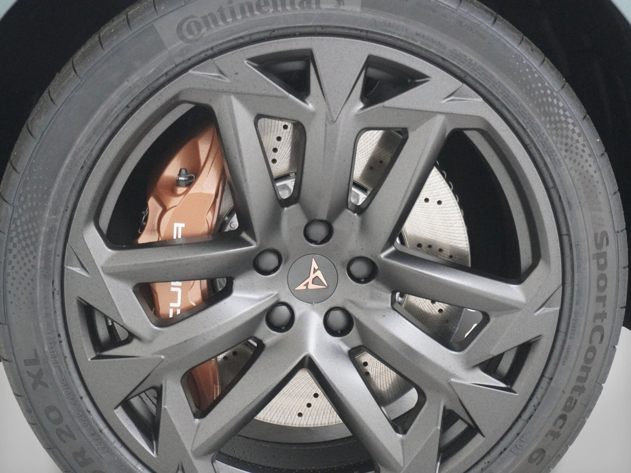 listing desktop thumbnail image 11