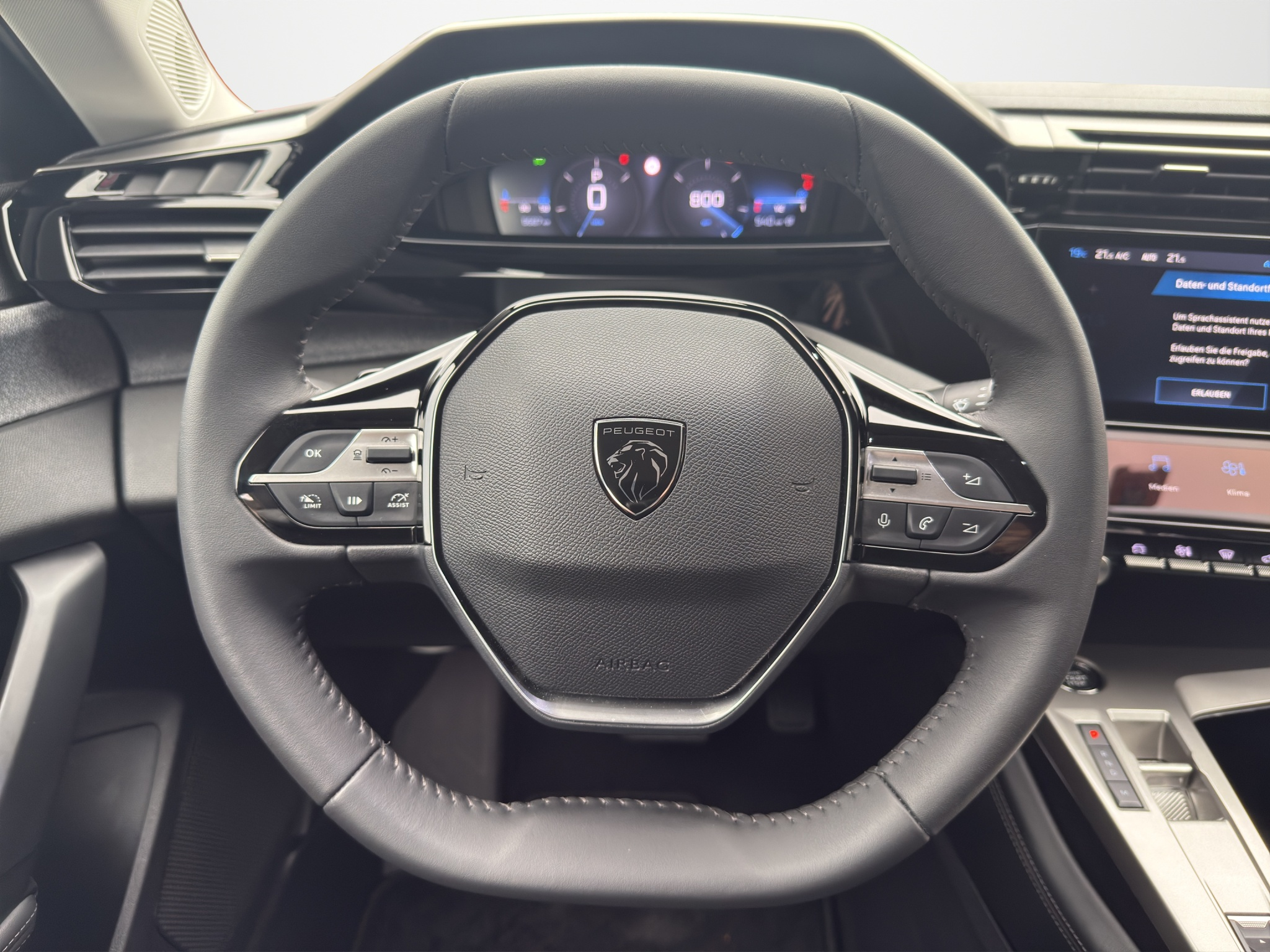 listing desktop thumbnail image 7