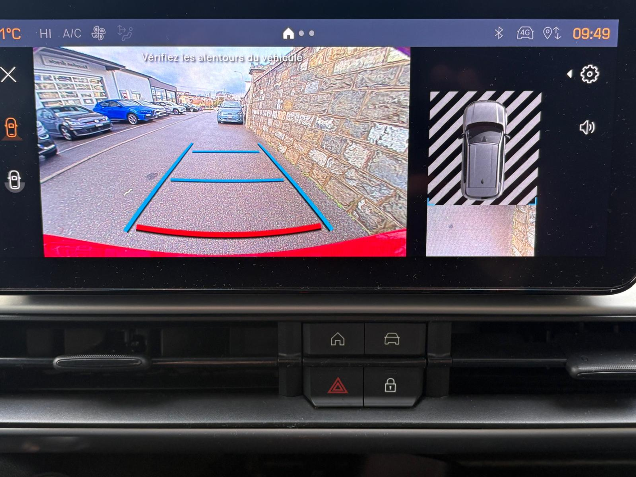 listing desktop thumbnail image 12