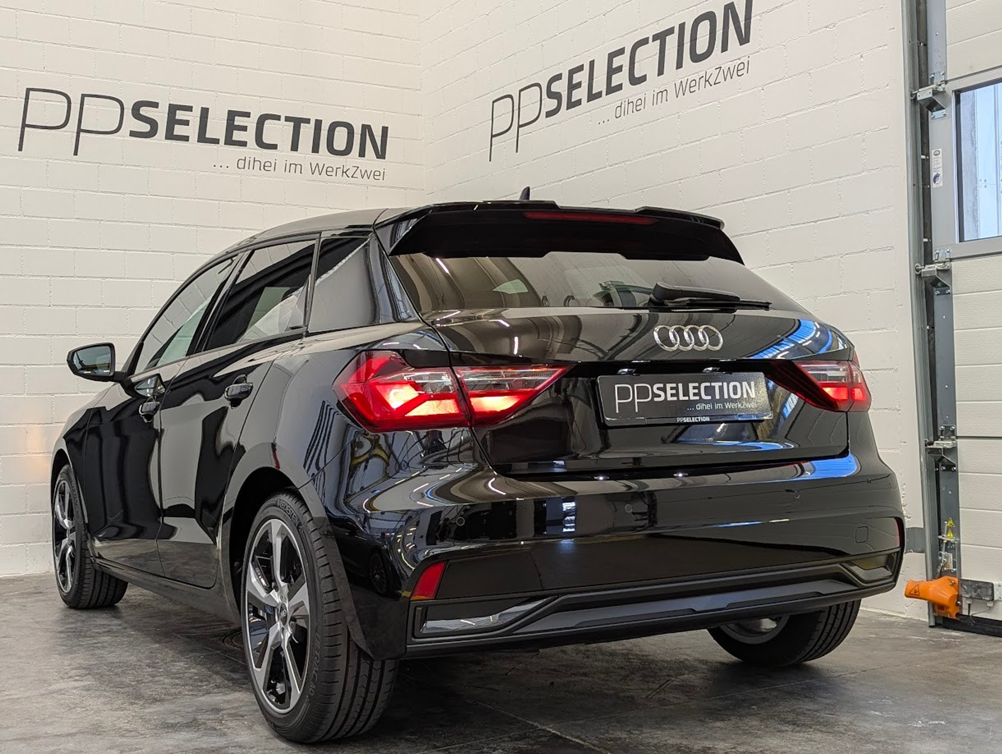 car-image-15