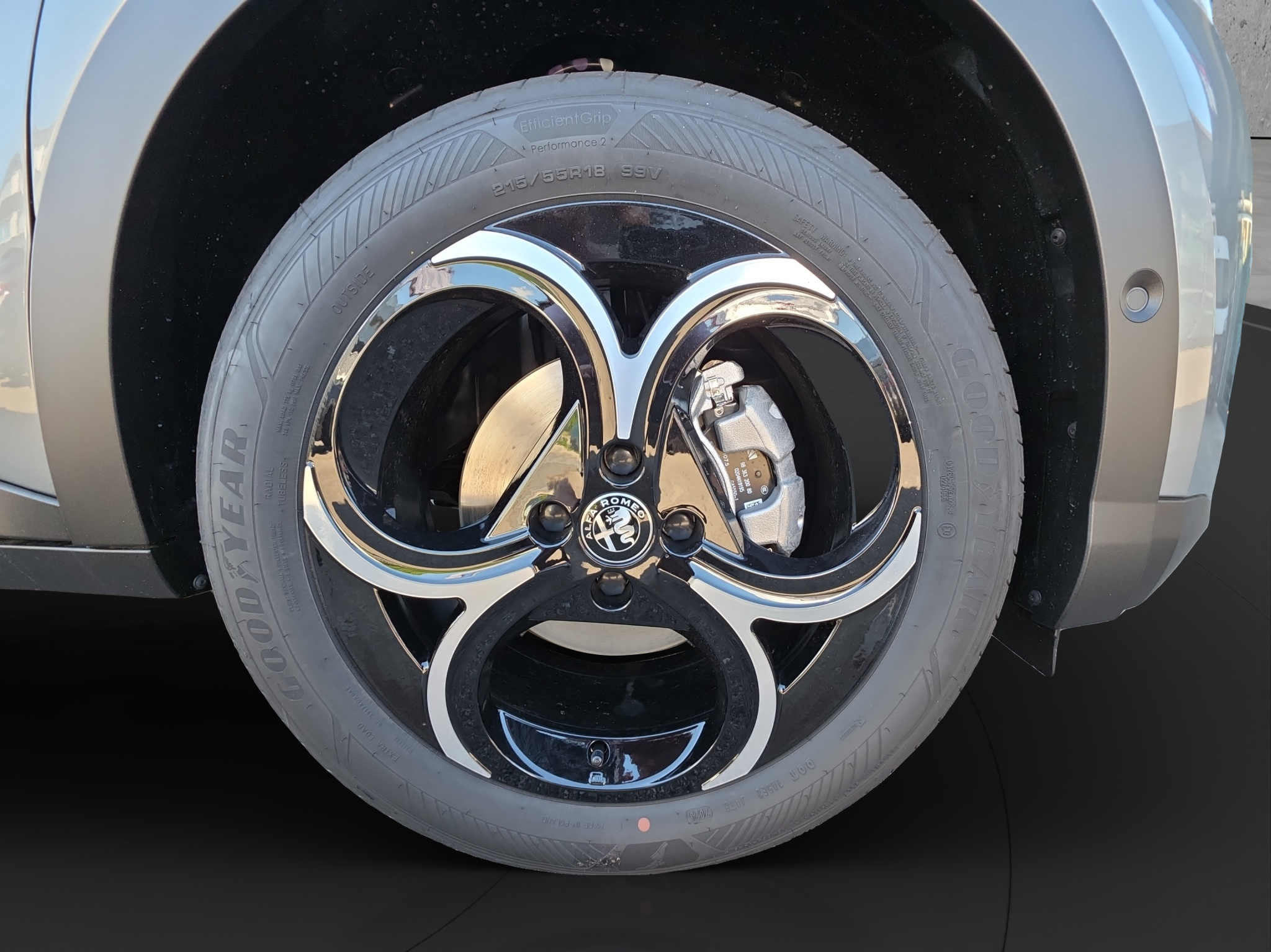 listing desktop thumbnail image 14