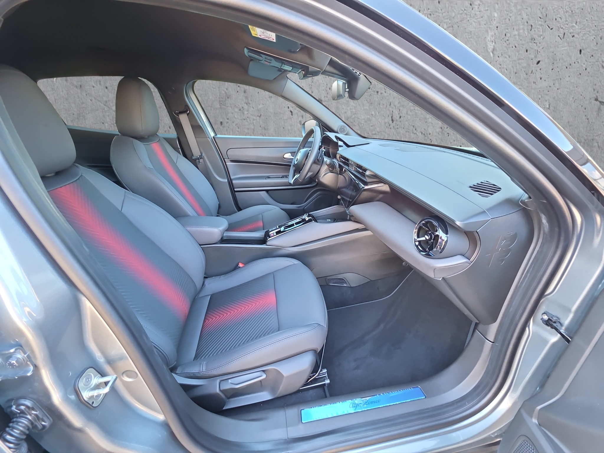 listing desktop thumbnail image 11