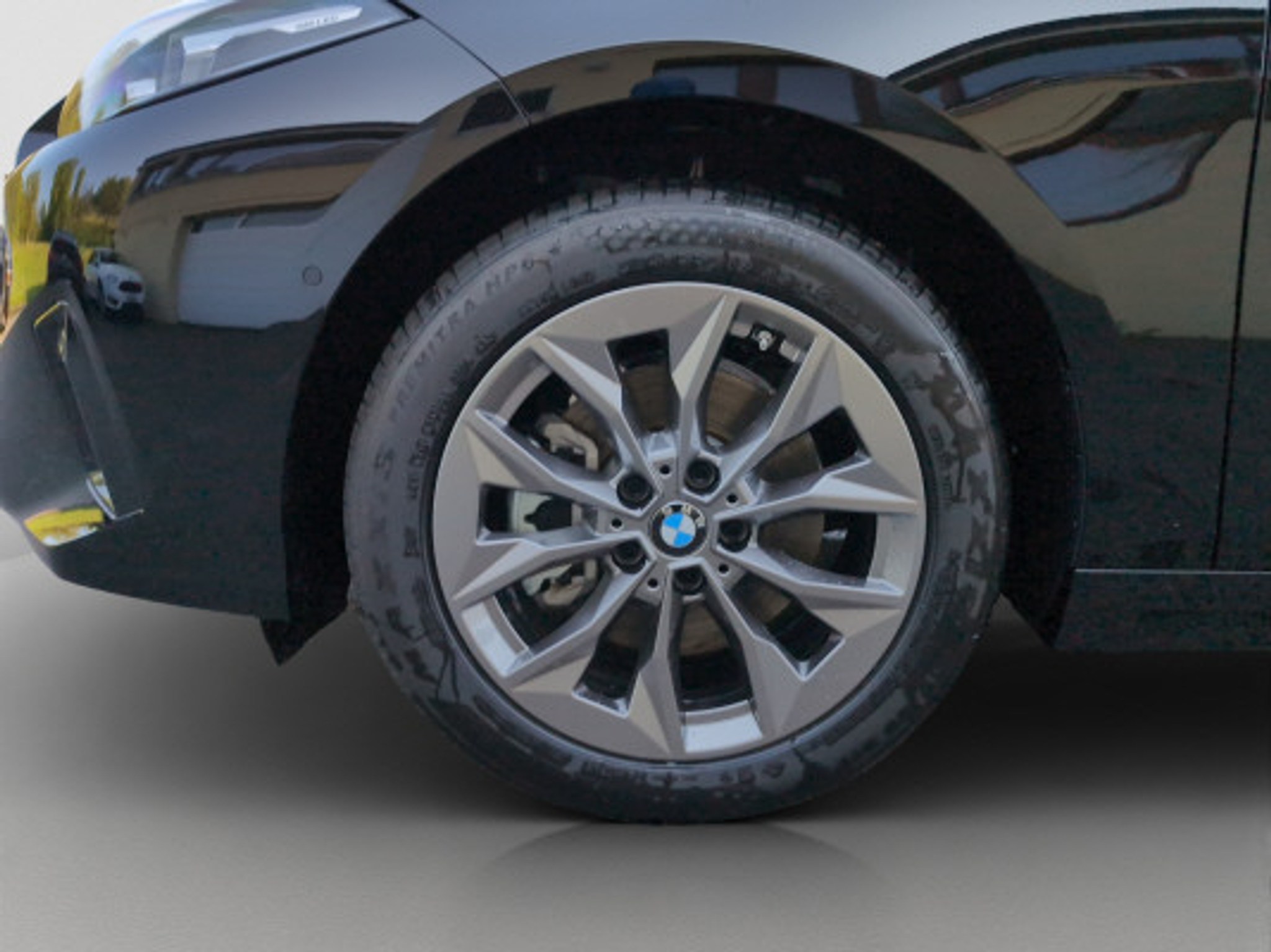 listing desktop thumbnail image 14