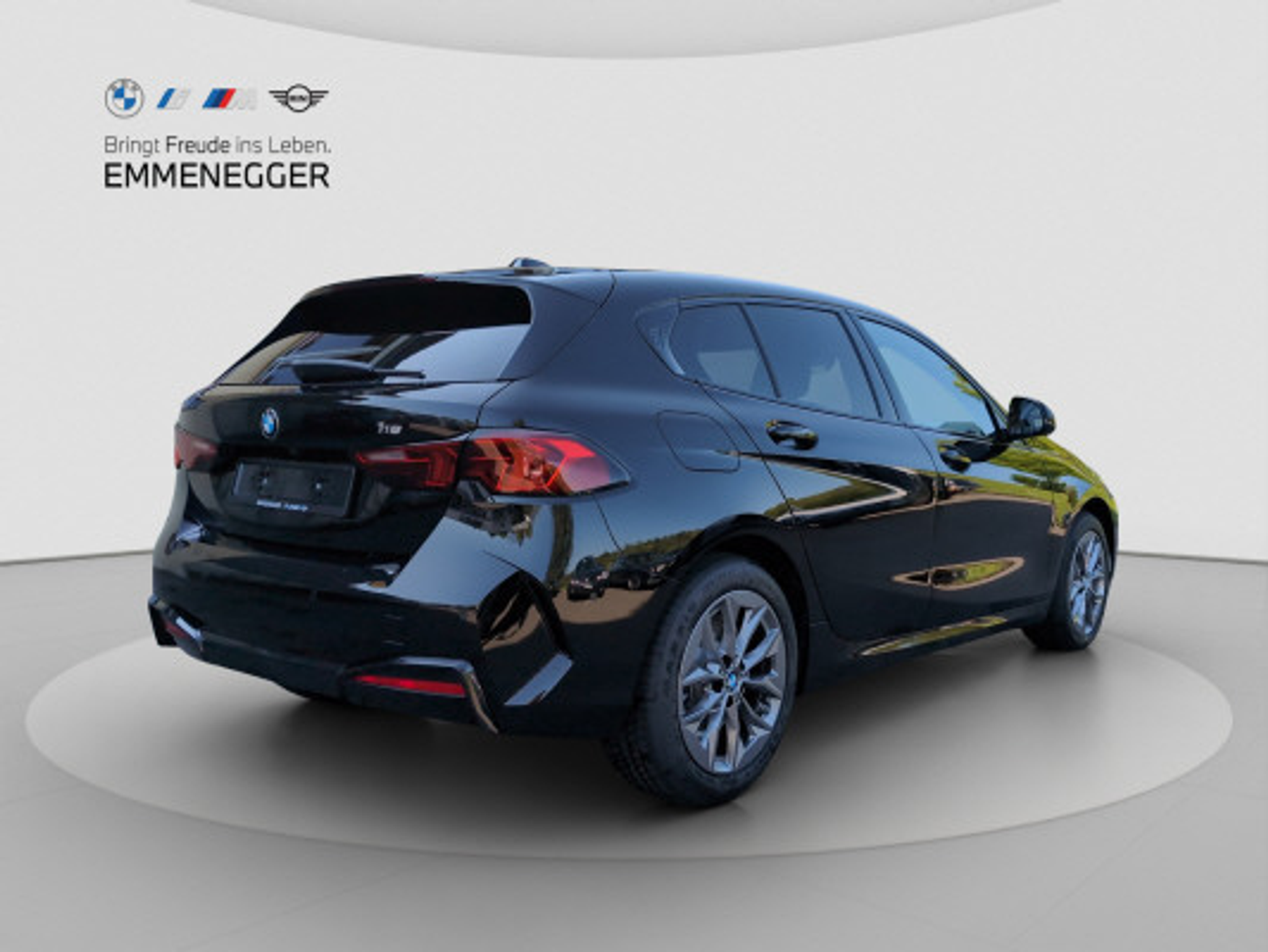 listing desktop thumbnail image 3