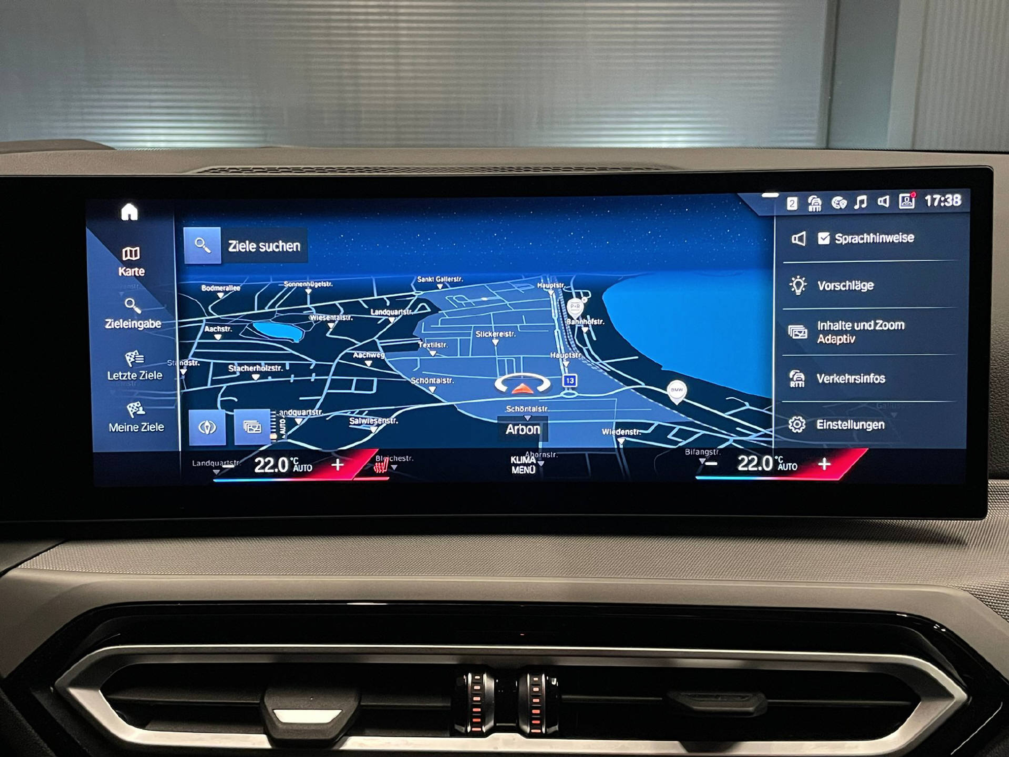 listing desktop thumbnail image 12