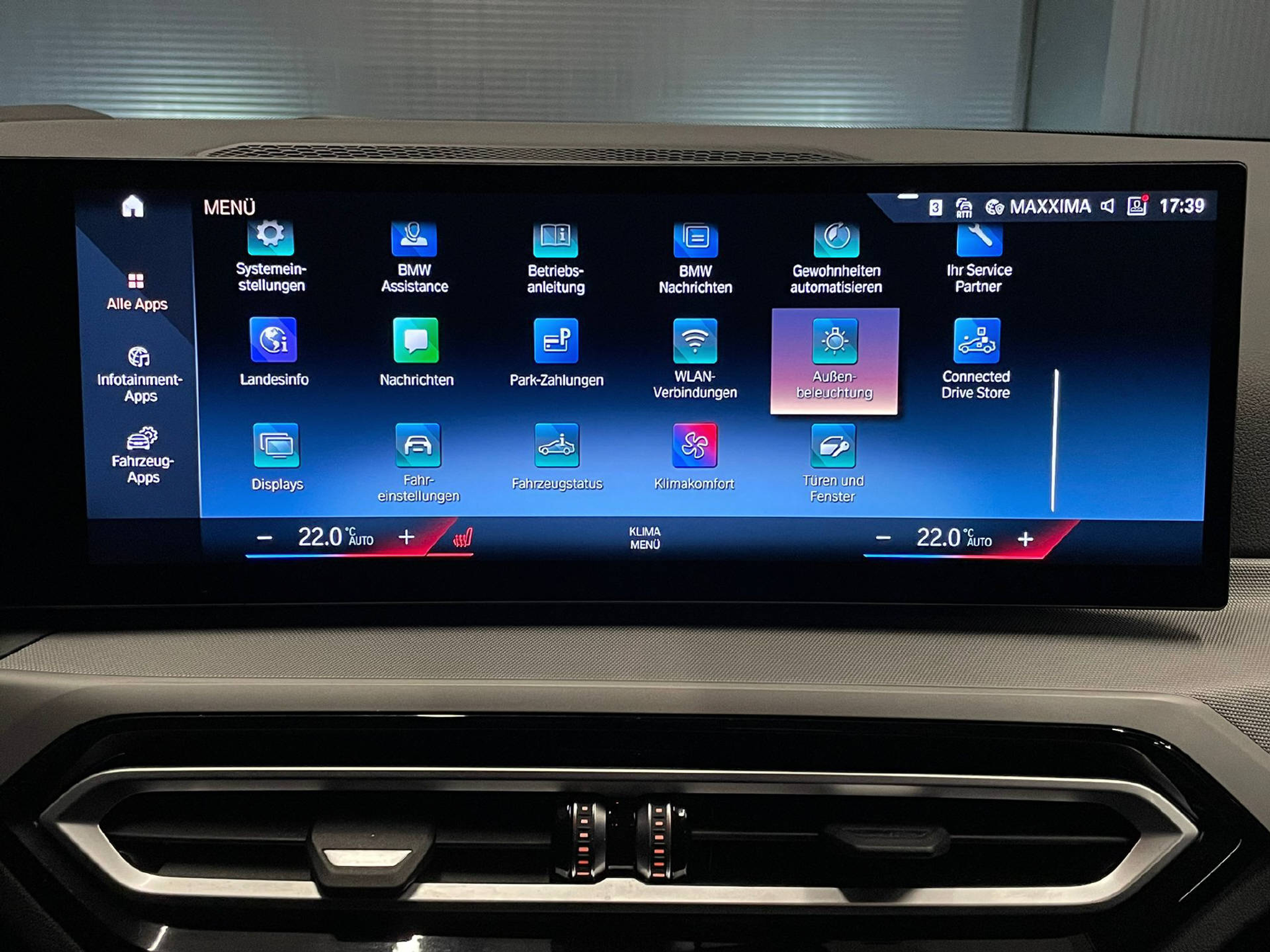 listing desktop thumbnail image 15