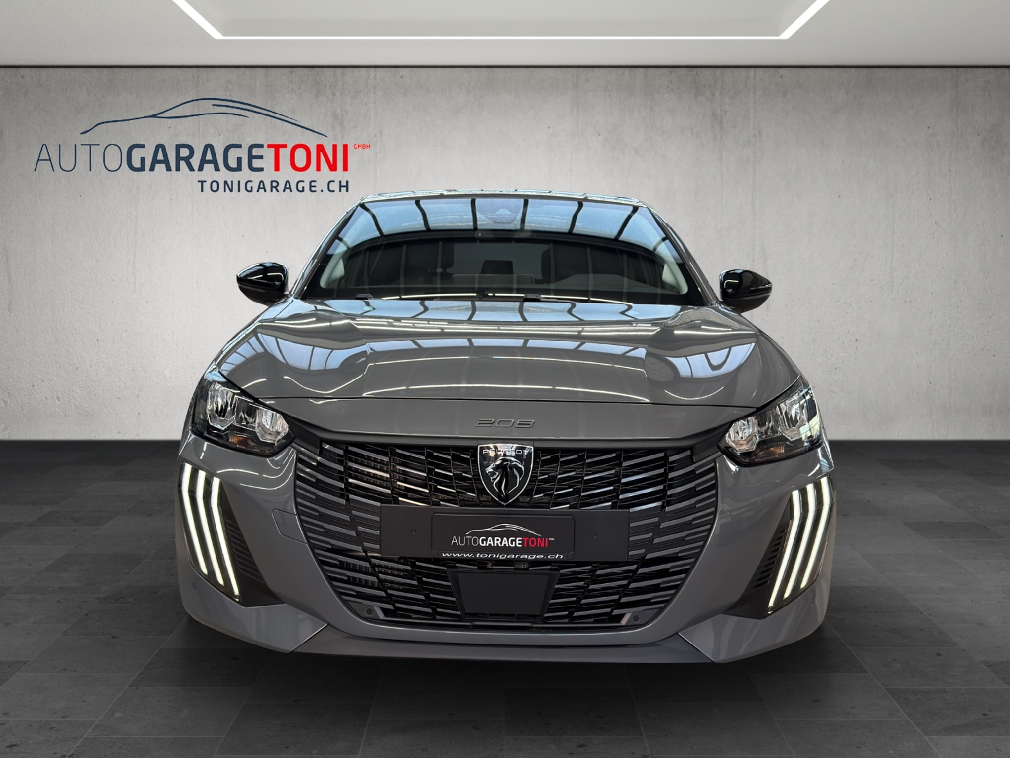 listing desktop thumbnail image 3