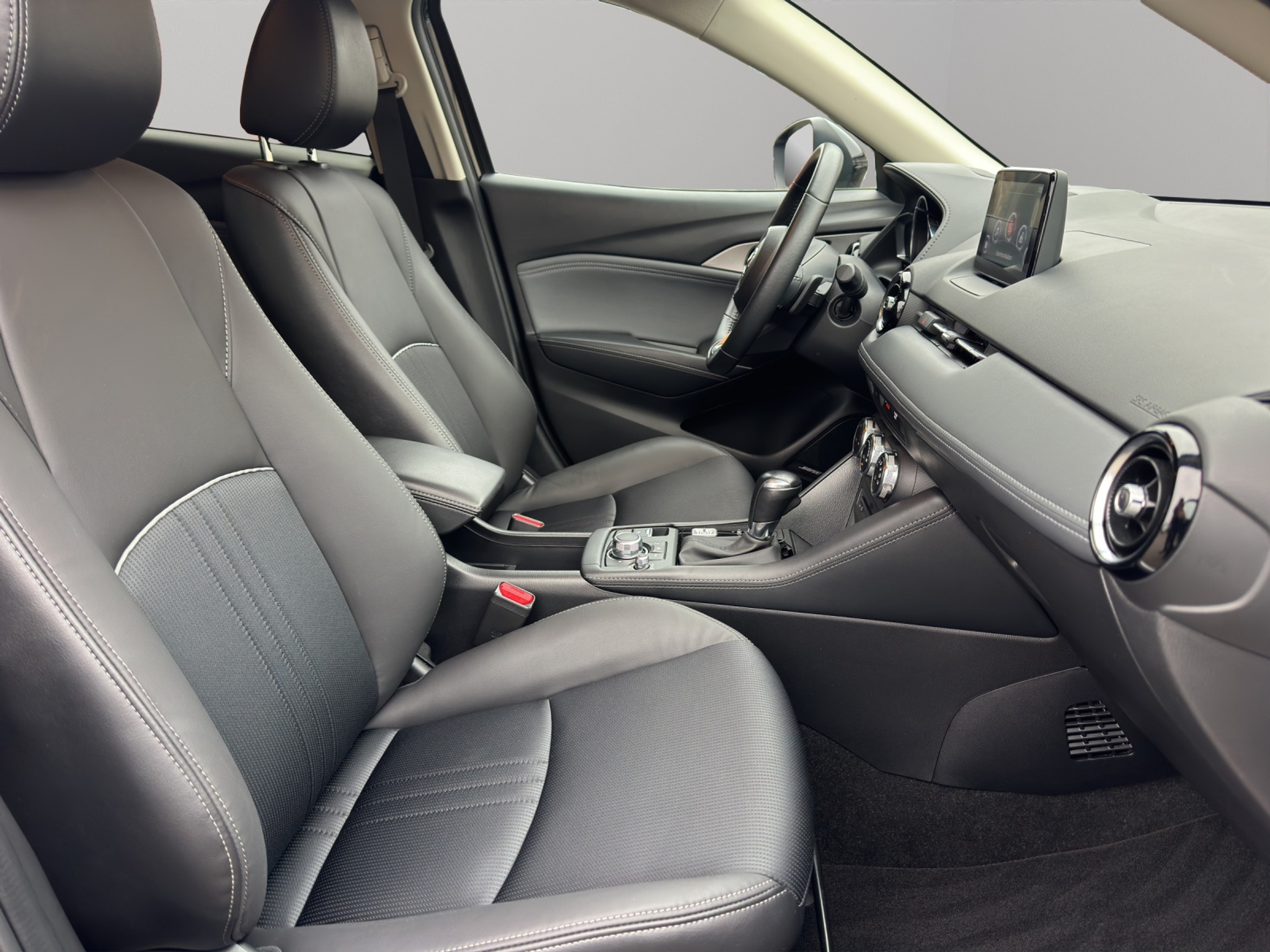 listing desktop thumbnail image 13