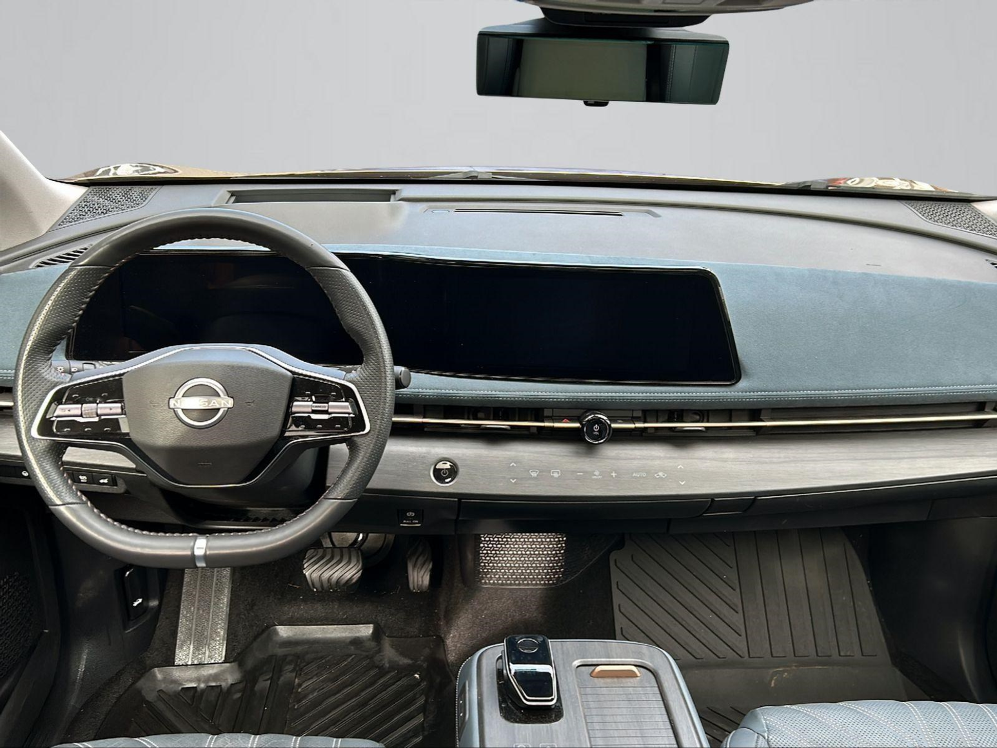 listing desktop thumbnail image 5