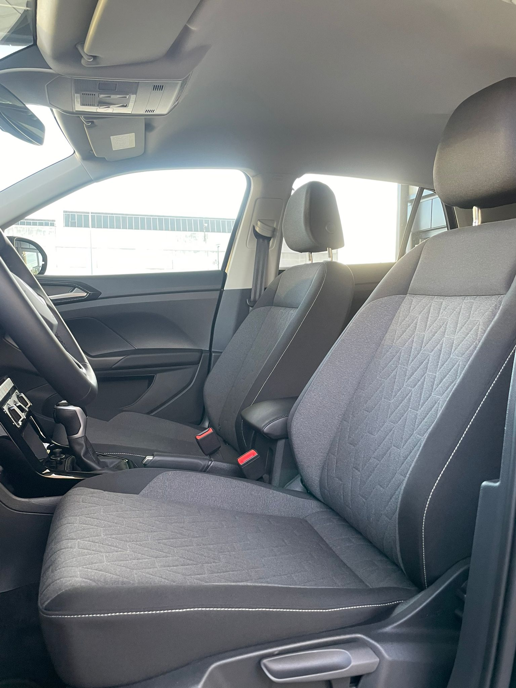 listing desktop thumbnail image 5