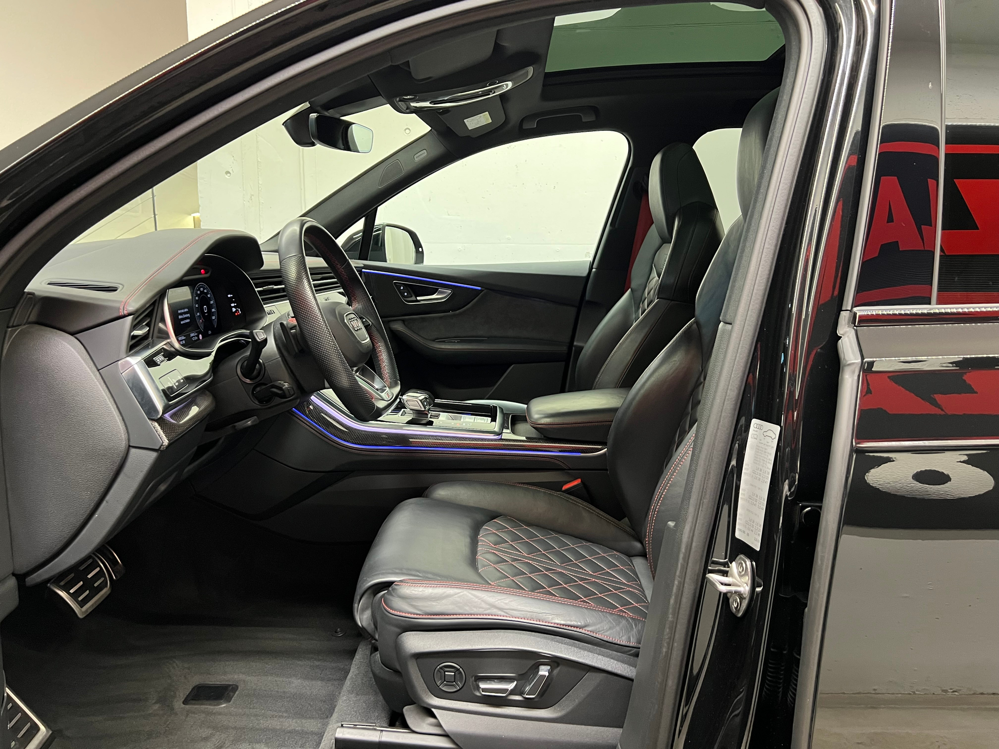 listing desktop thumbnail image 13