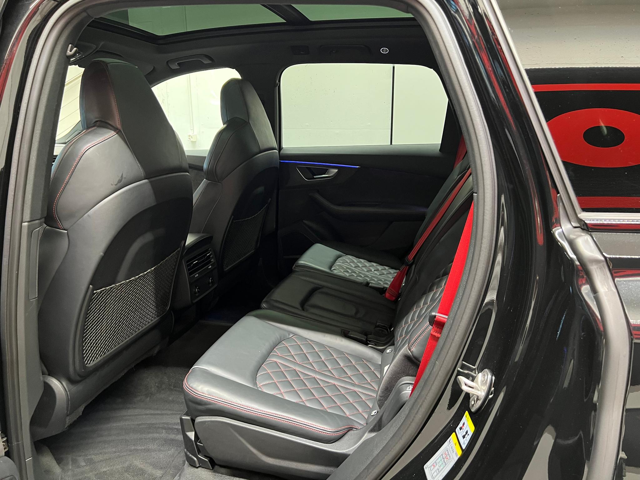 listing desktop thumbnail image 15