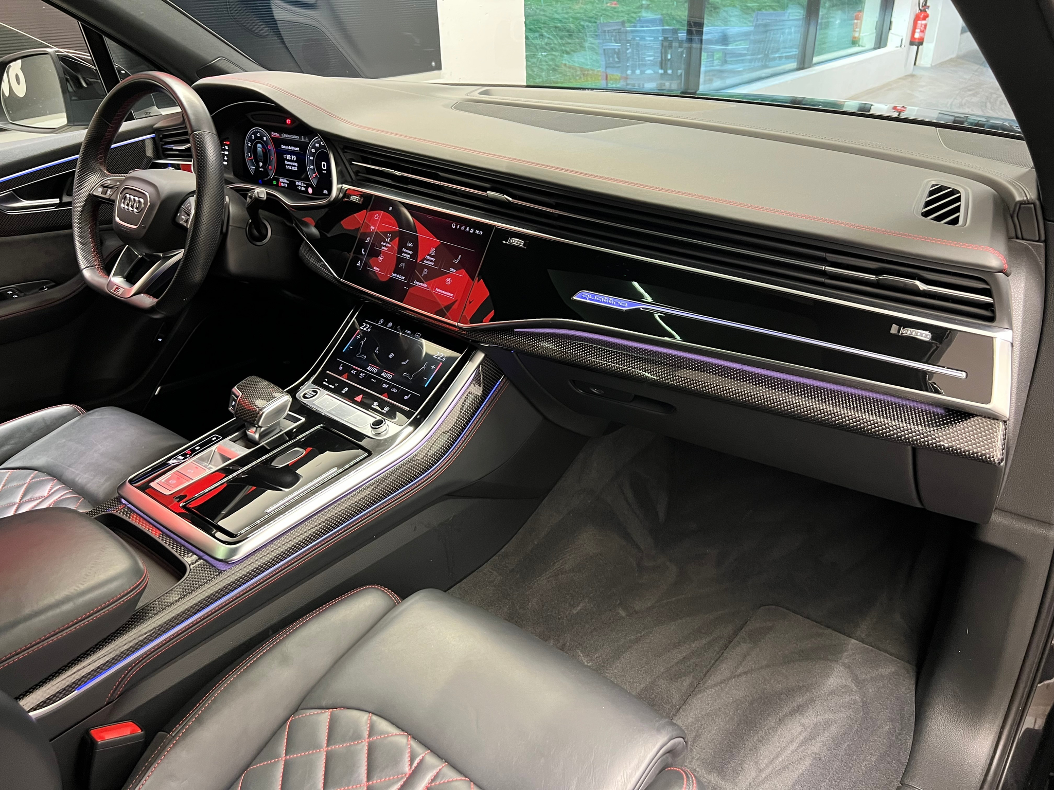 listing desktop thumbnail image 18