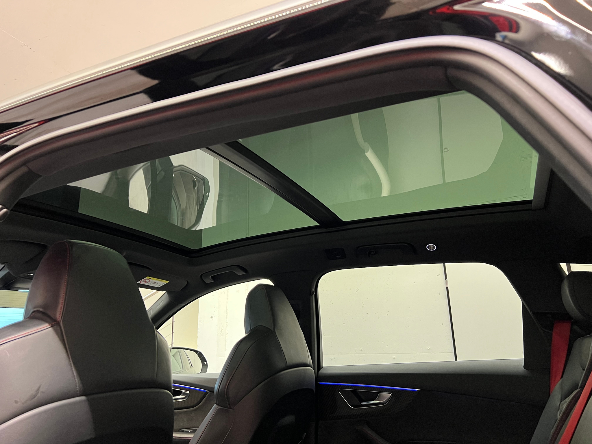 listing desktop thumbnail image 16