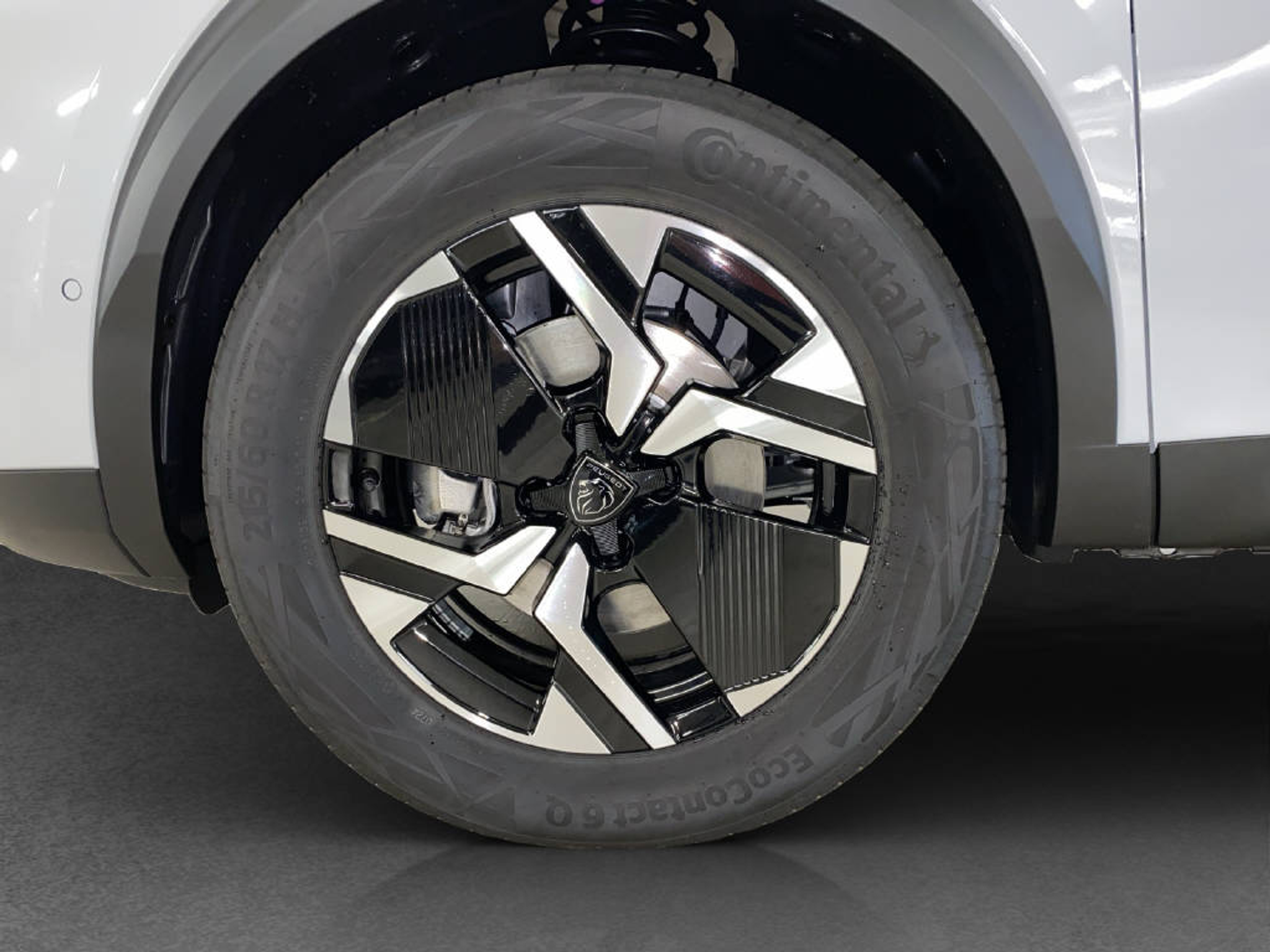 listing desktop thumbnail image 14