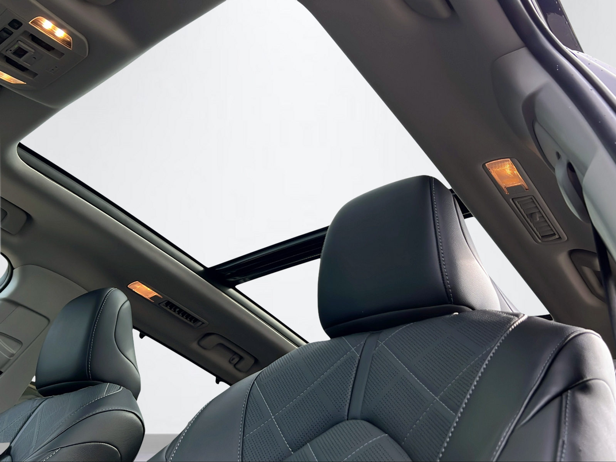 listing desktop thumbnail image 15