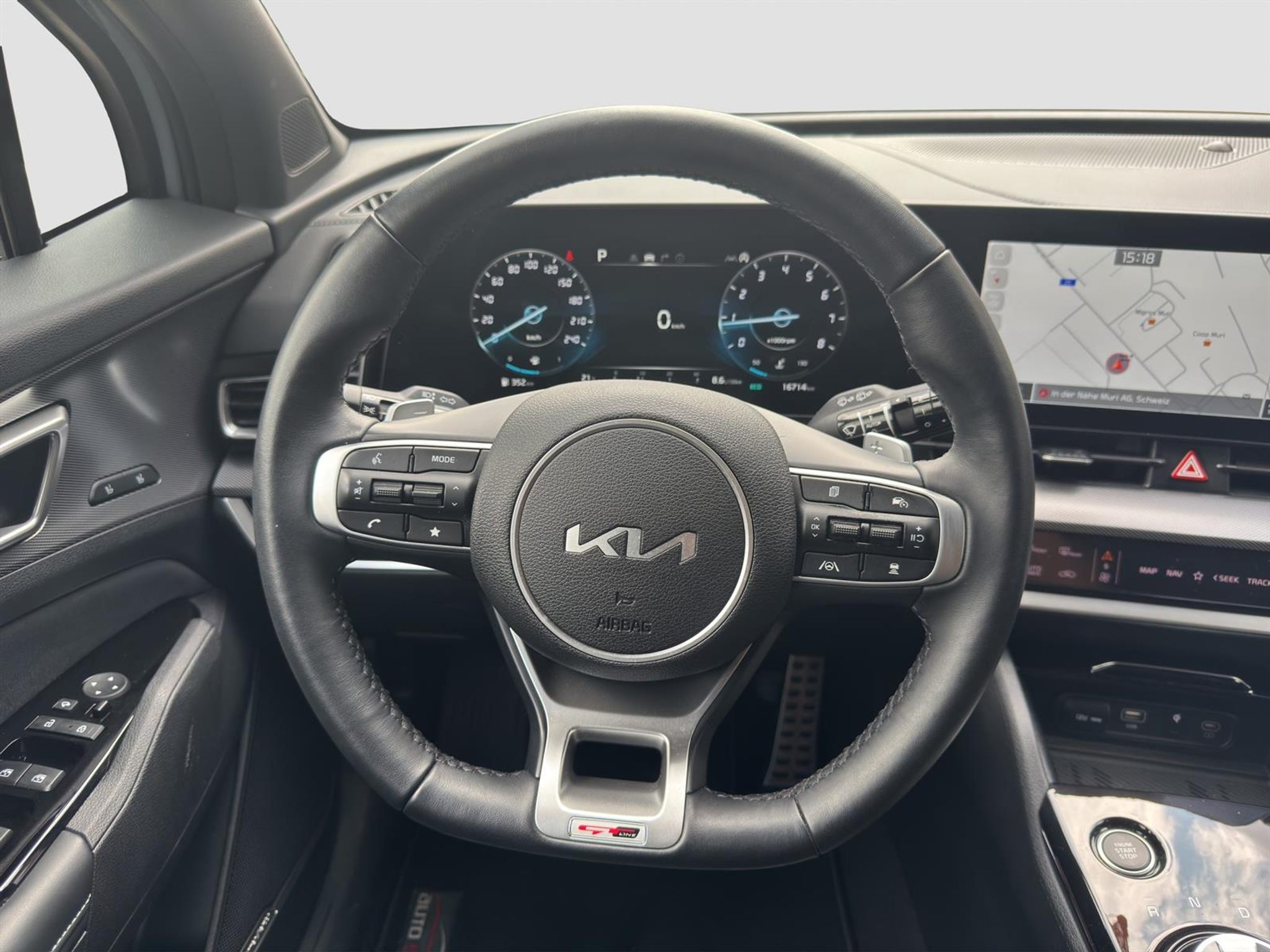 listing desktop thumbnail image 9