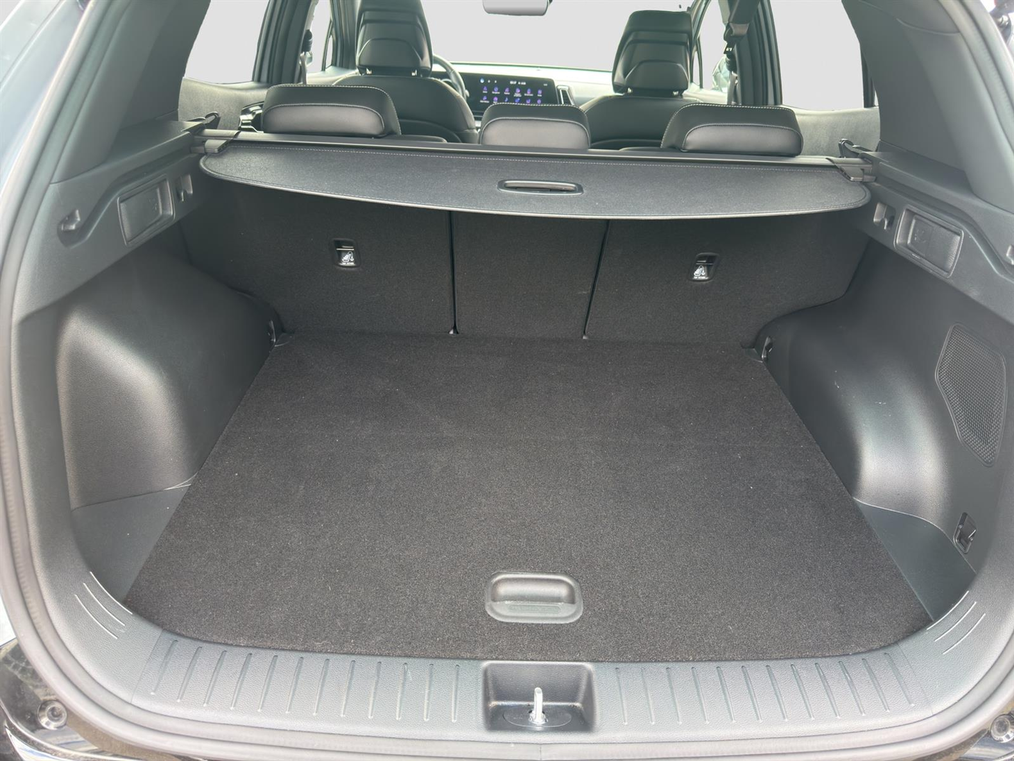 listing desktop thumbnail image 4