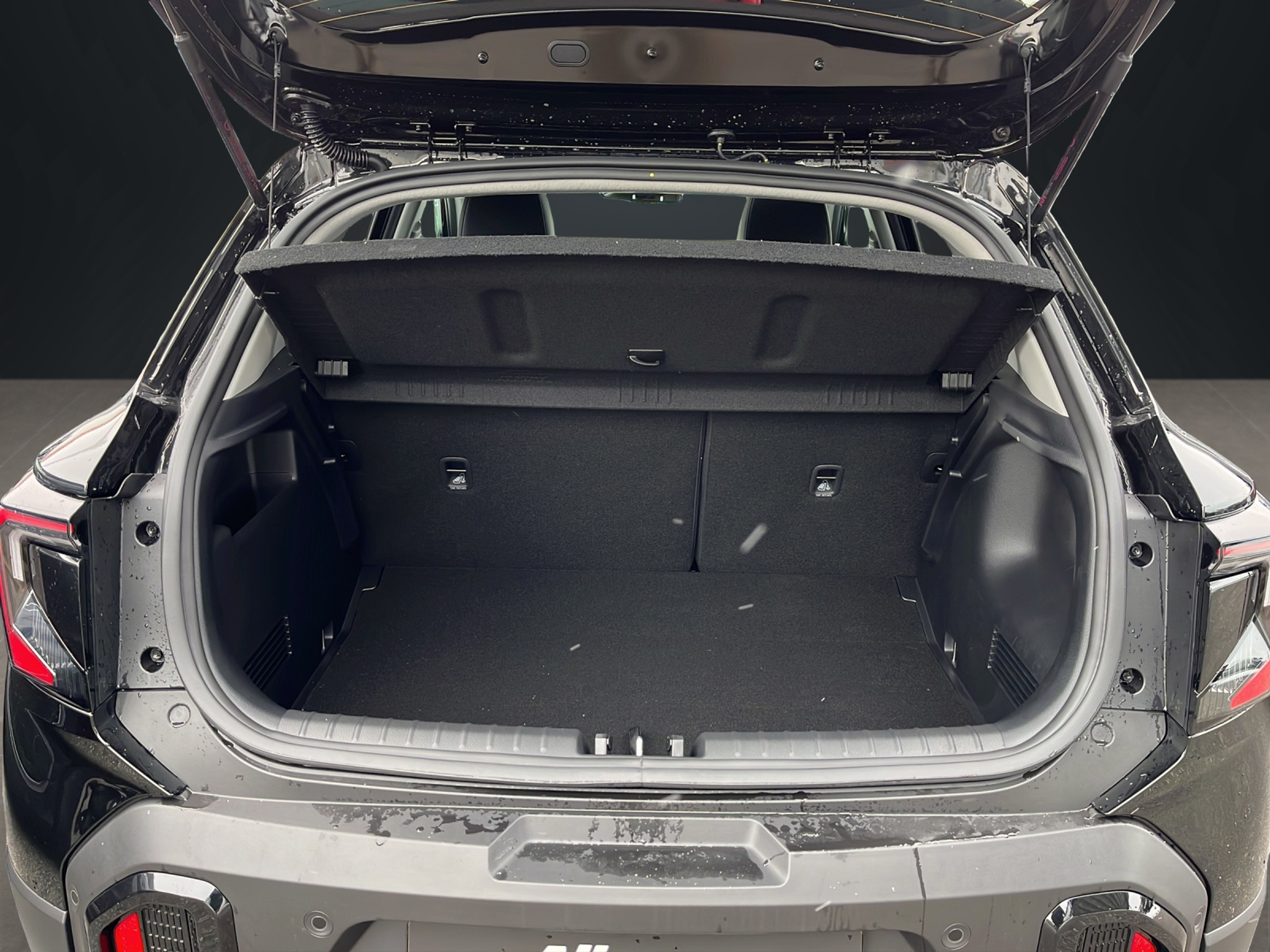 listing desktop thumbnail image 12