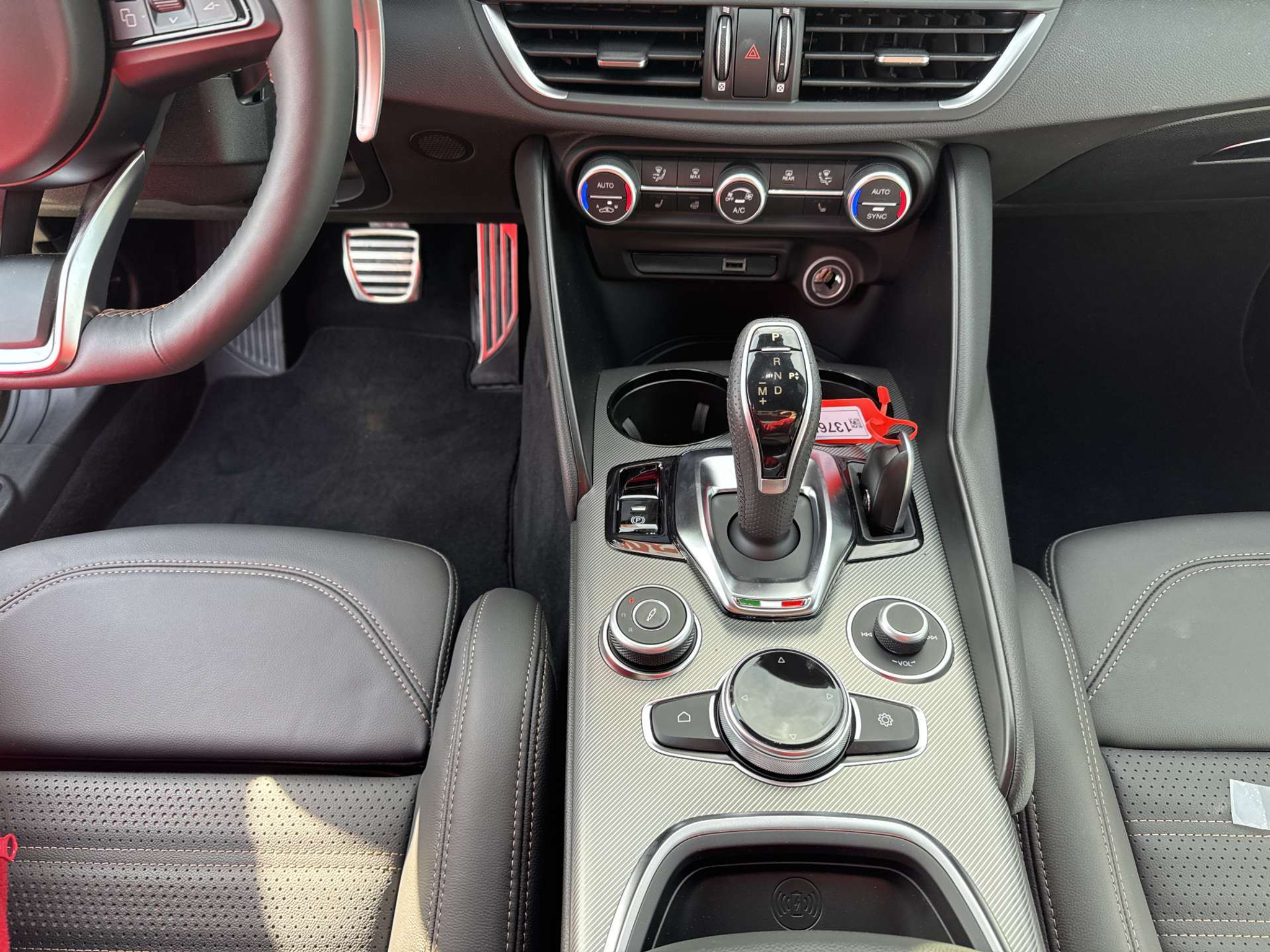 listing desktop thumbnail image 10