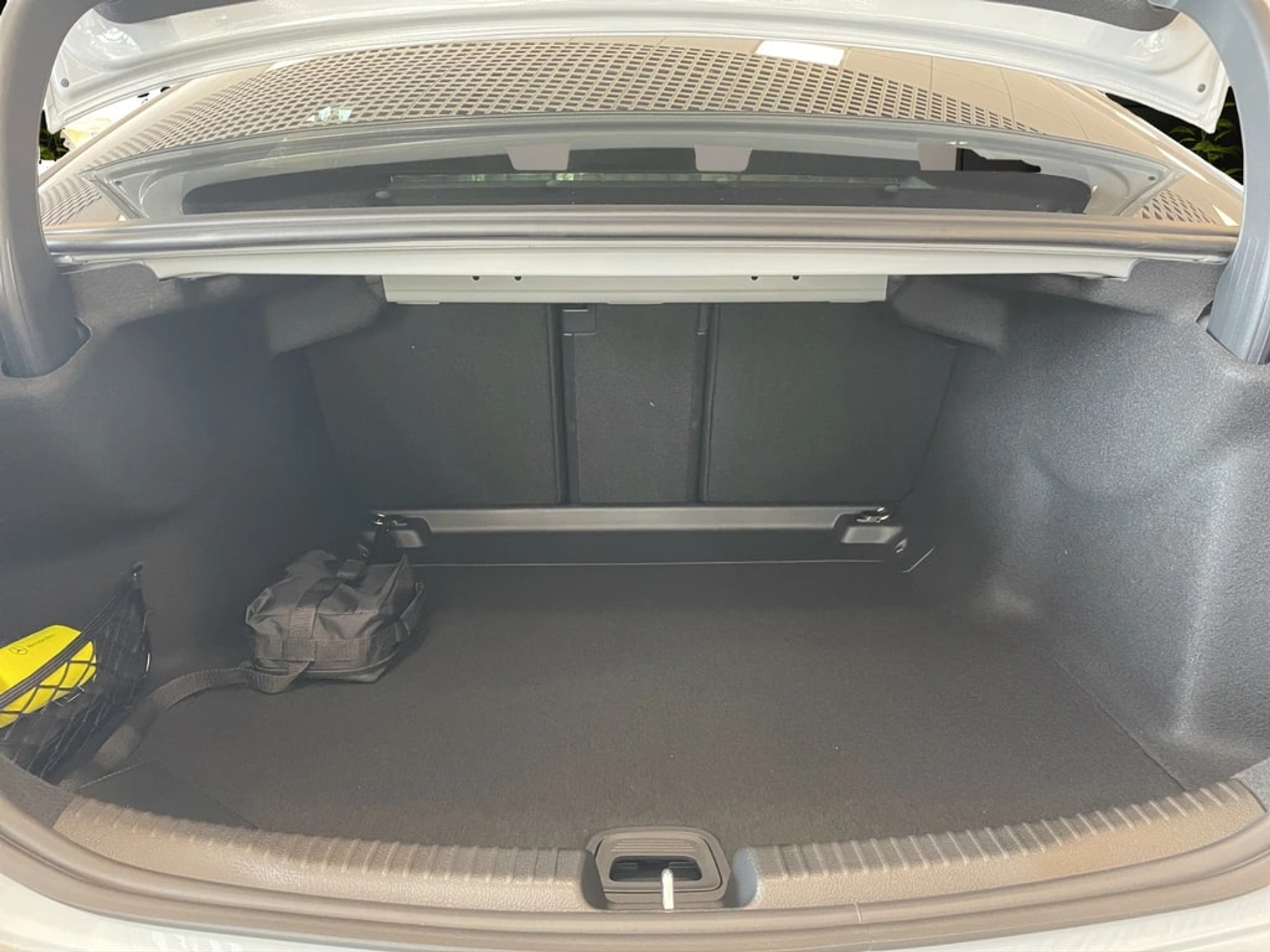 listing desktop thumbnail image 8