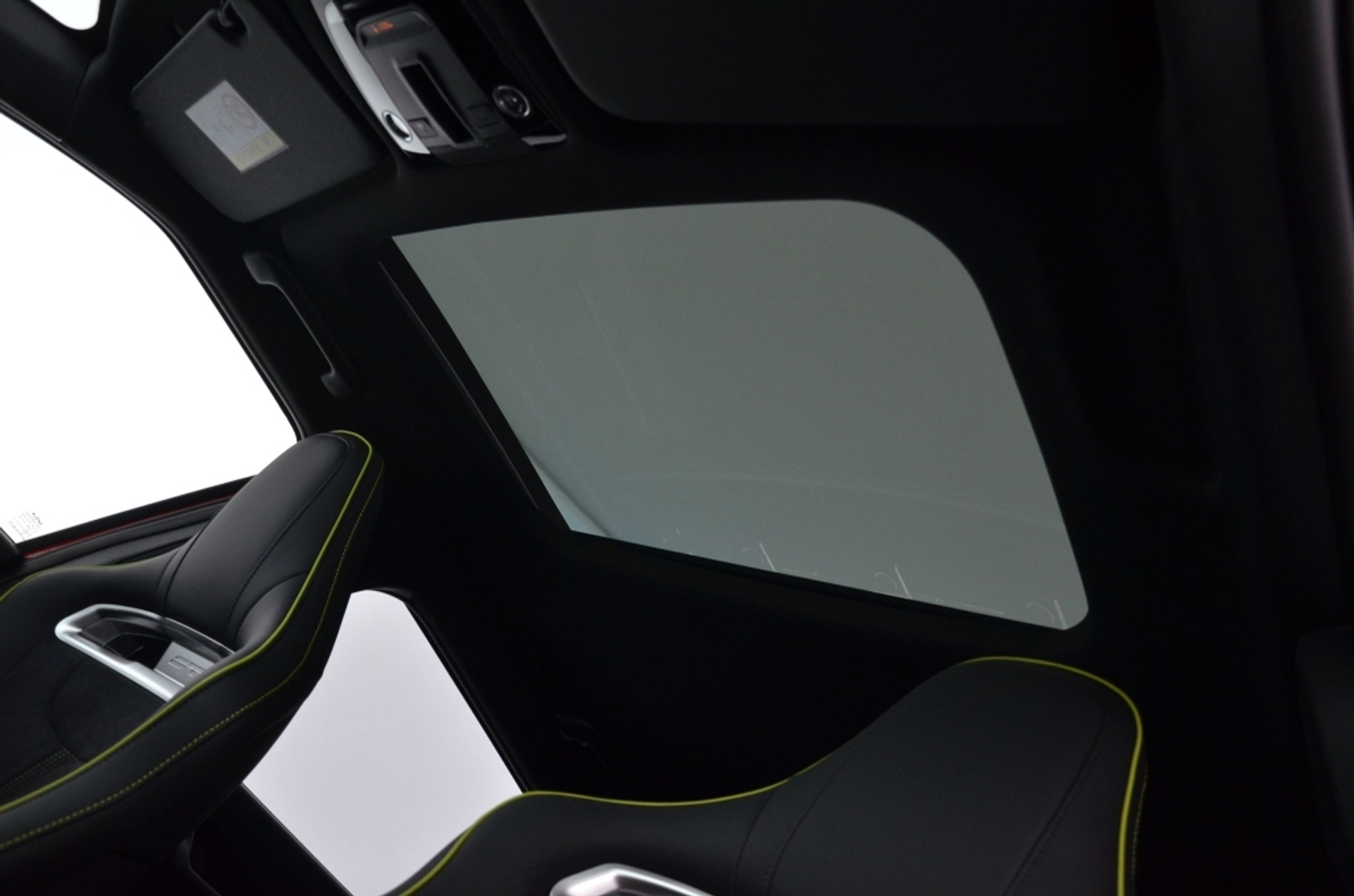 listing desktop thumbnail image 11