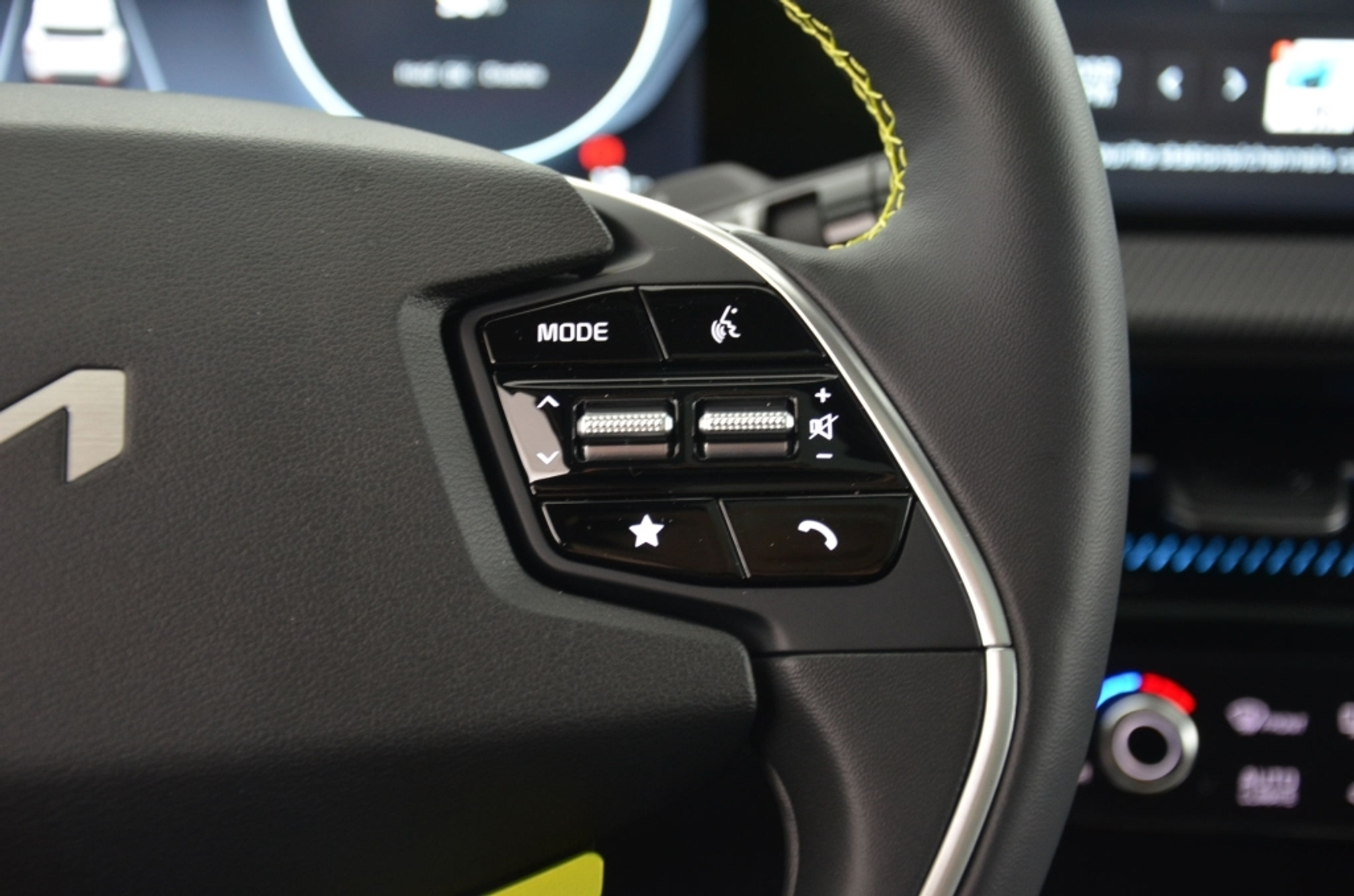 listing desktop thumbnail image 22