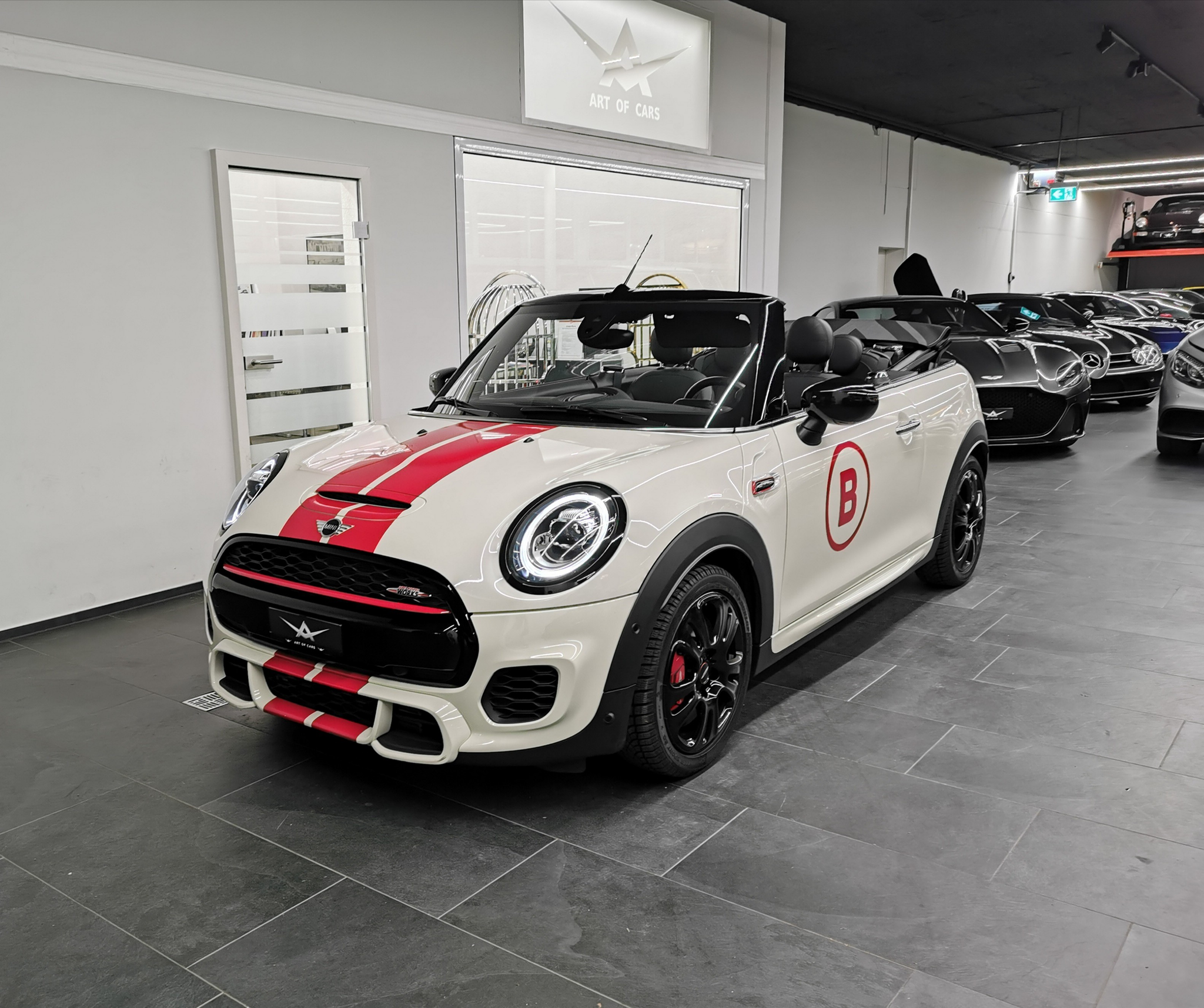 listing desktop thumbnail image 2