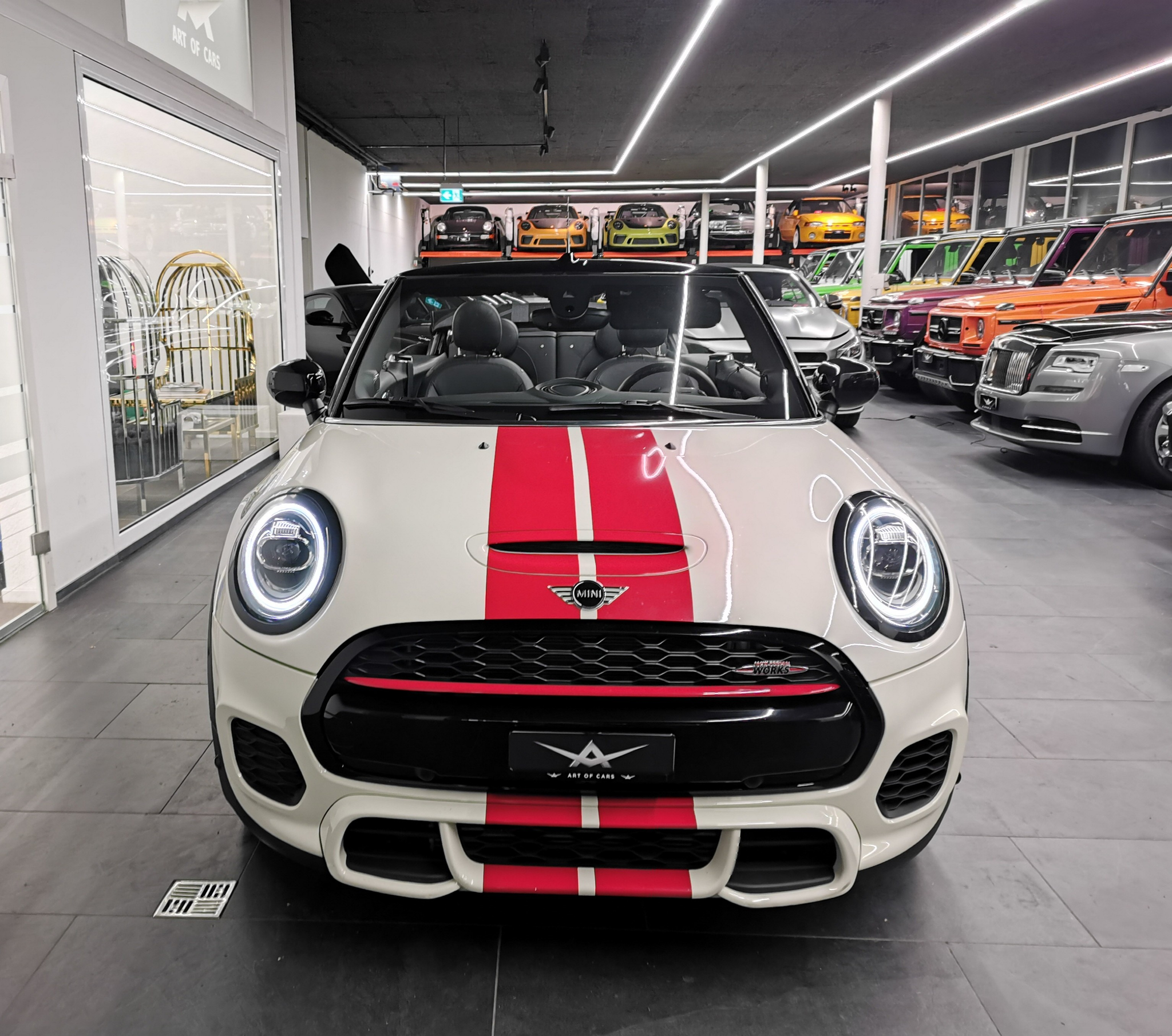 listing desktop thumbnail image 1