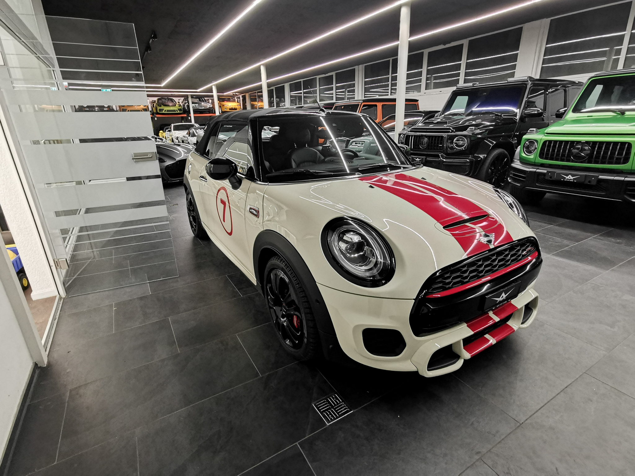 listing desktop thumbnail image 7