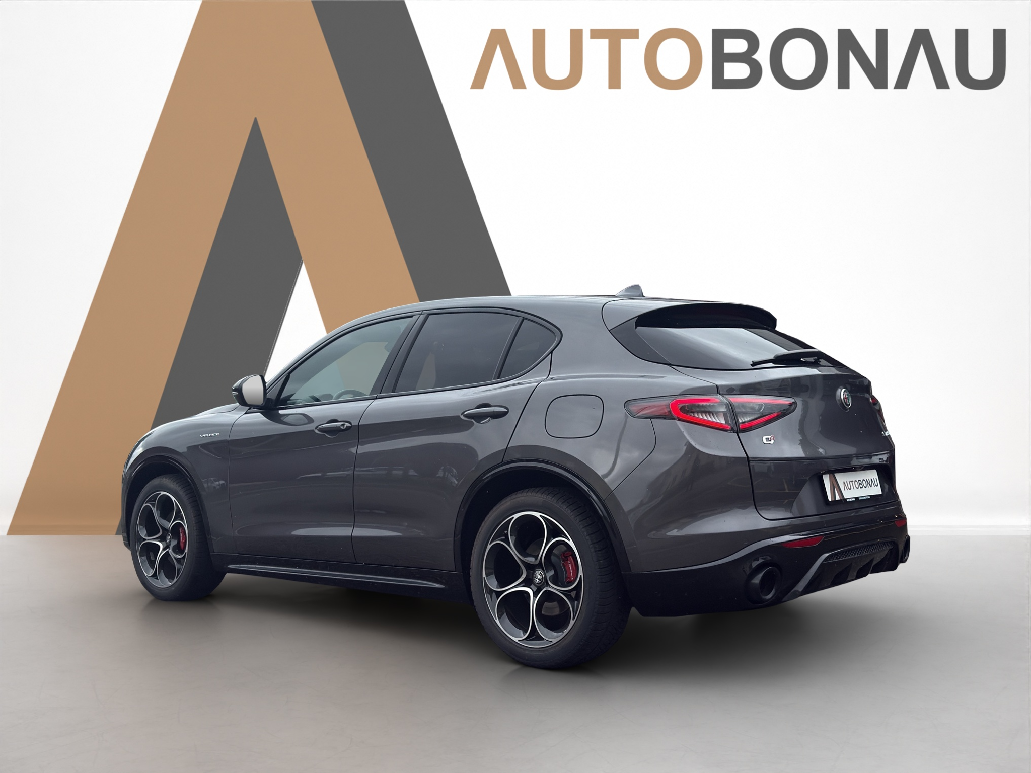 listing desktop thumbnail image 2