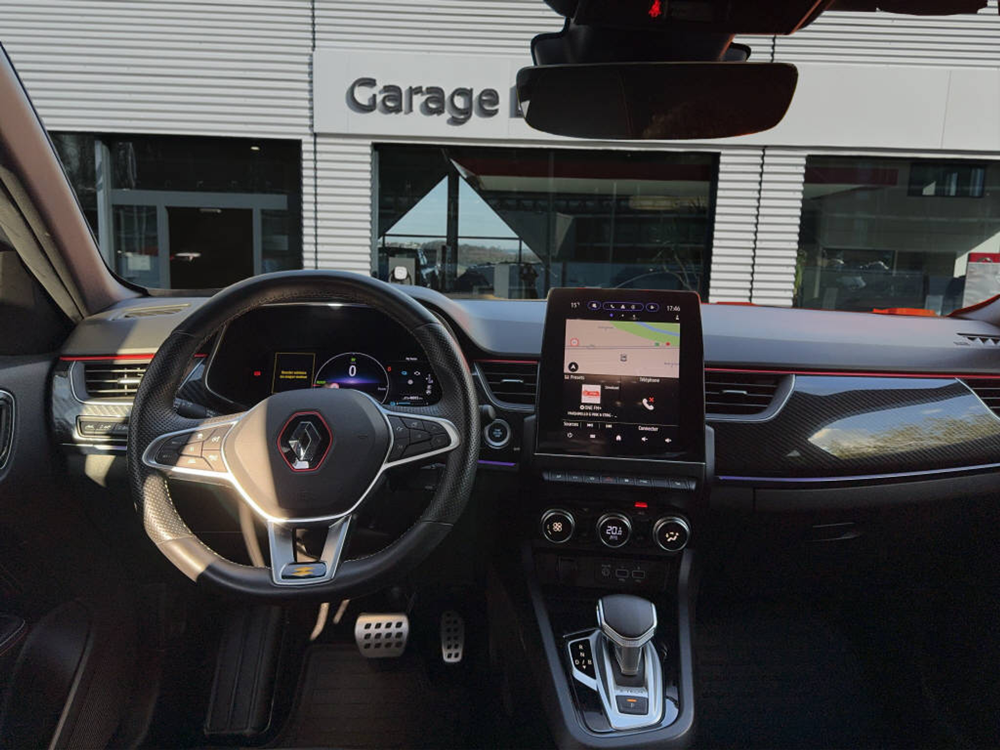 listing desktop thumbnail image 12