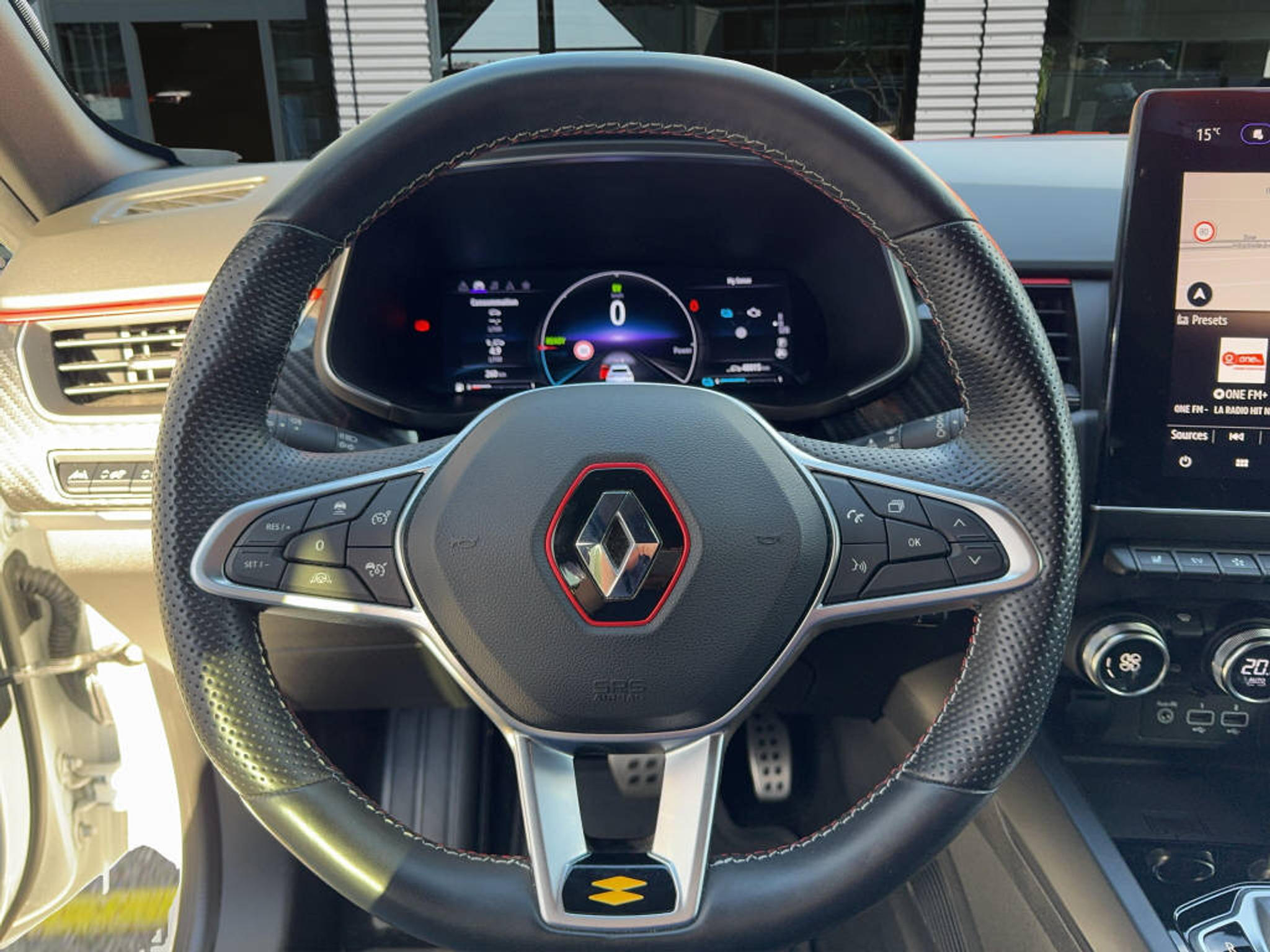 listing desktop thumbnail image 9