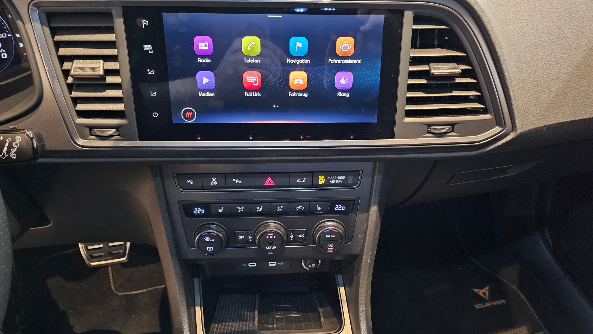 listing desktop thumbnail image 31