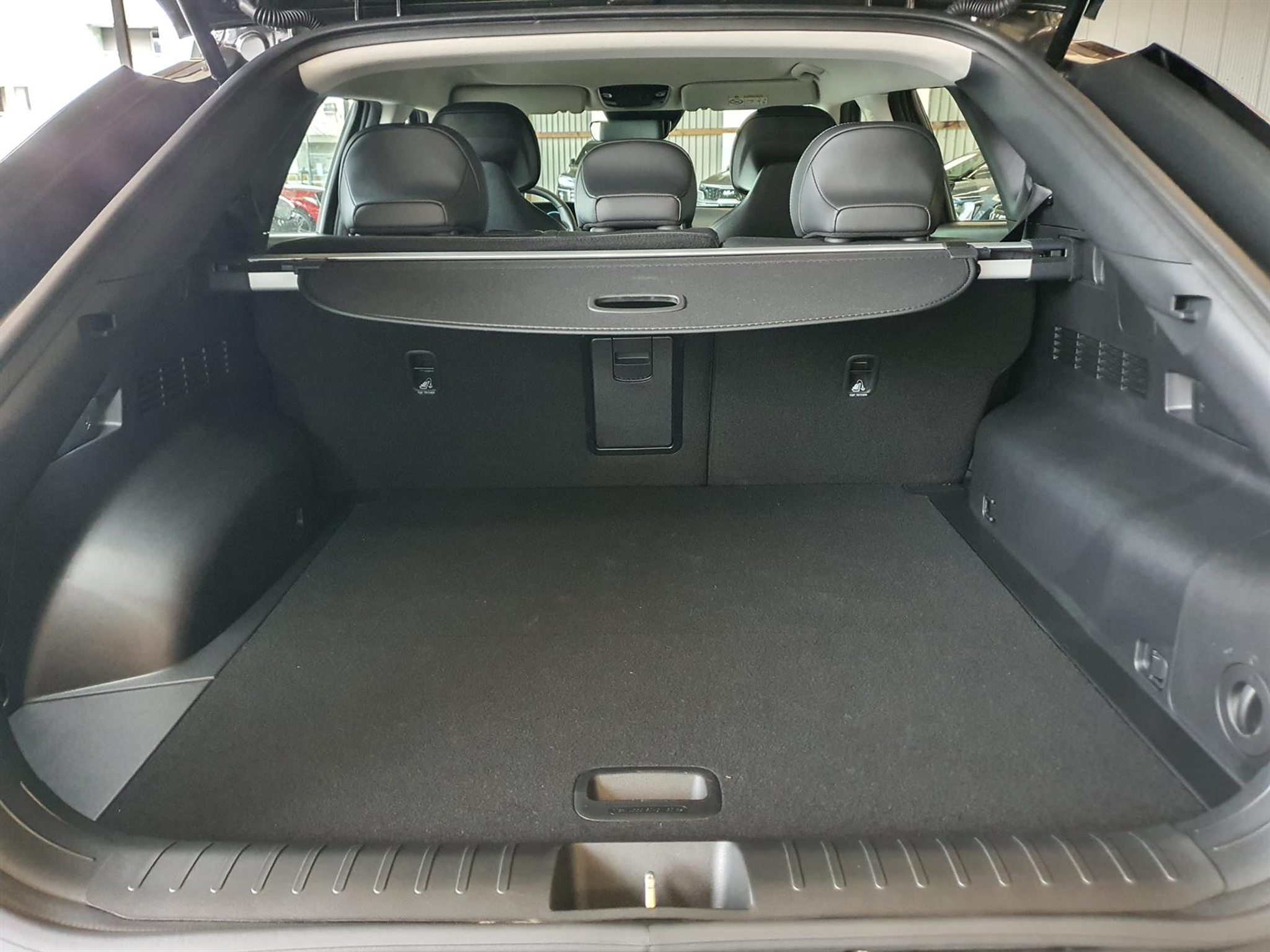 listing desktop thumbnail image 5