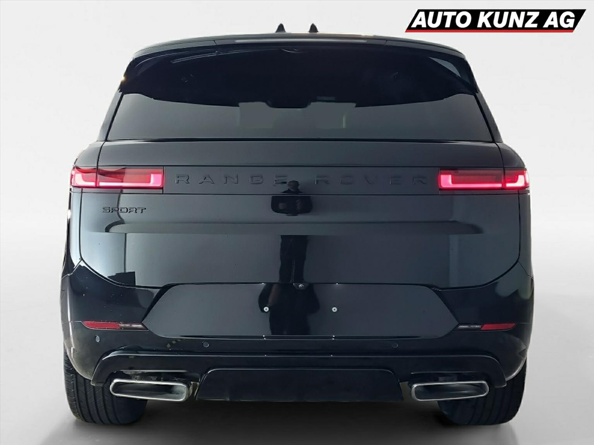 listing desktop thumbnail image 3