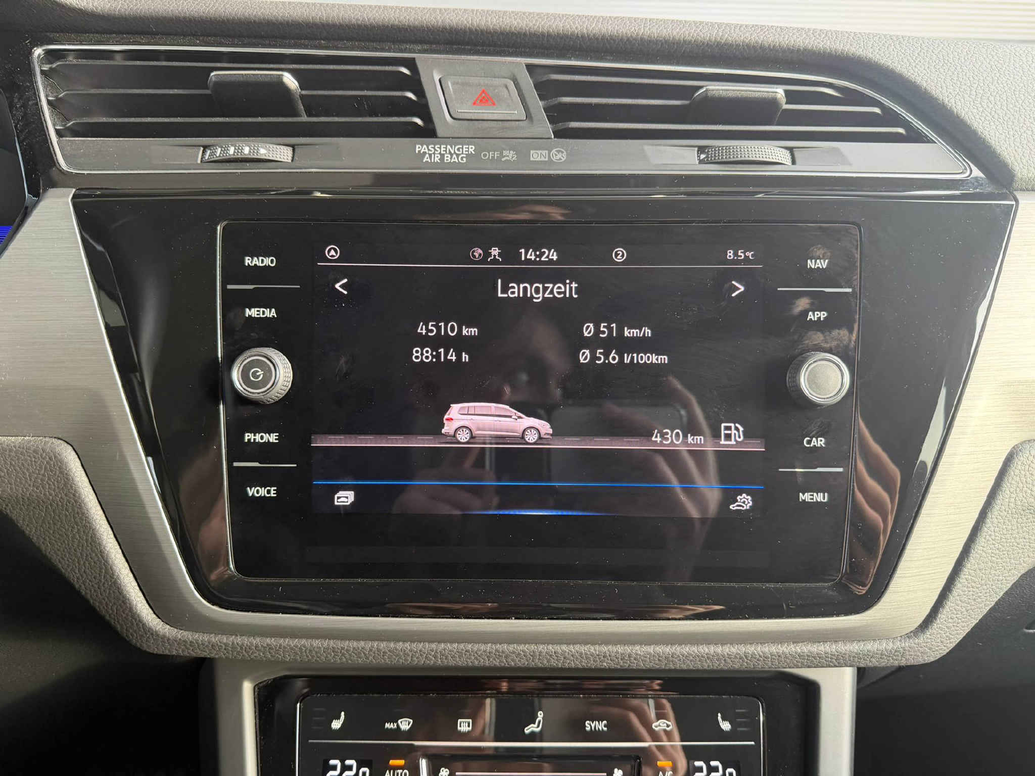 listing desktop thumbnail image 13