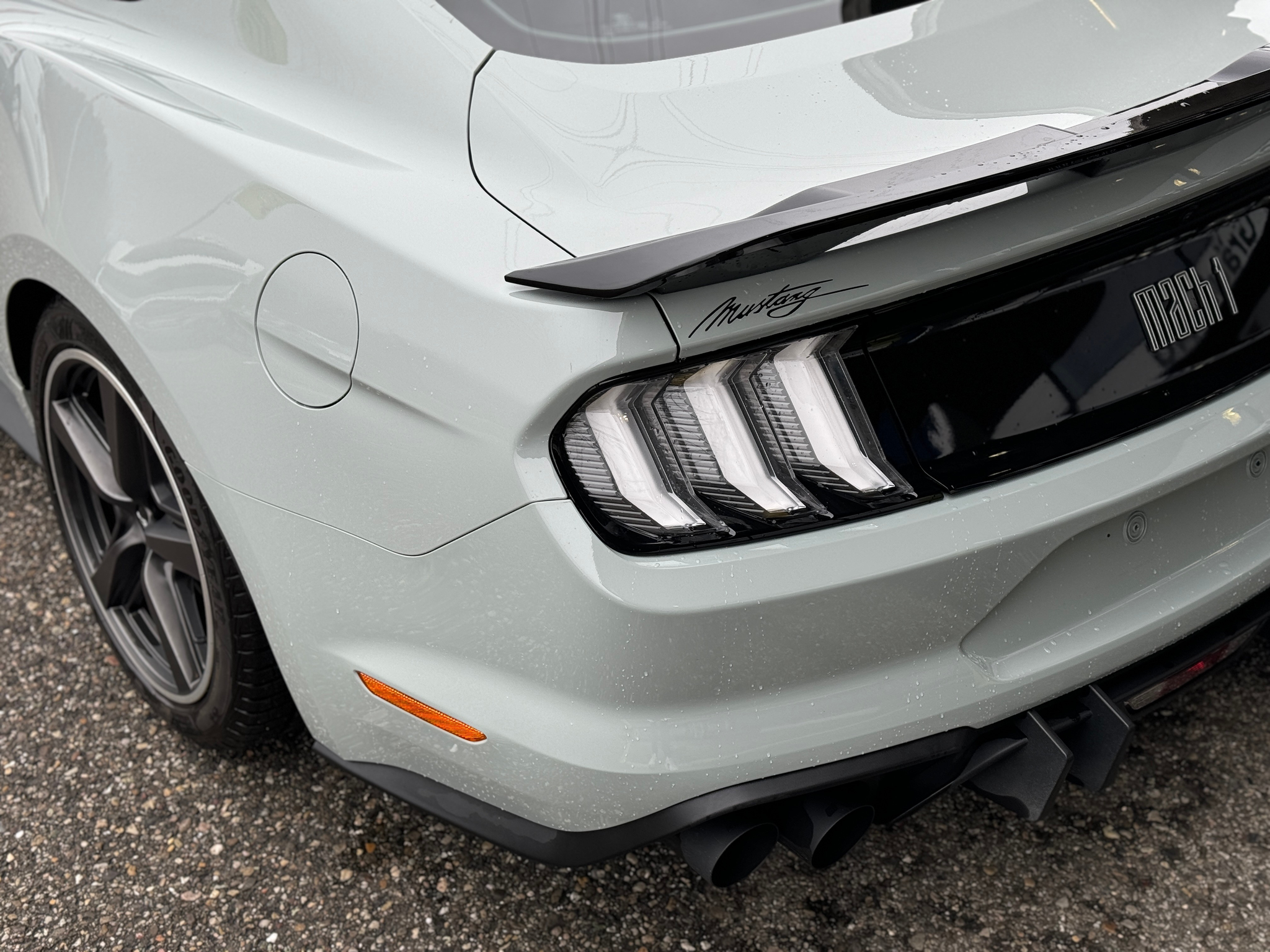 listing desktop thumbnail image 10