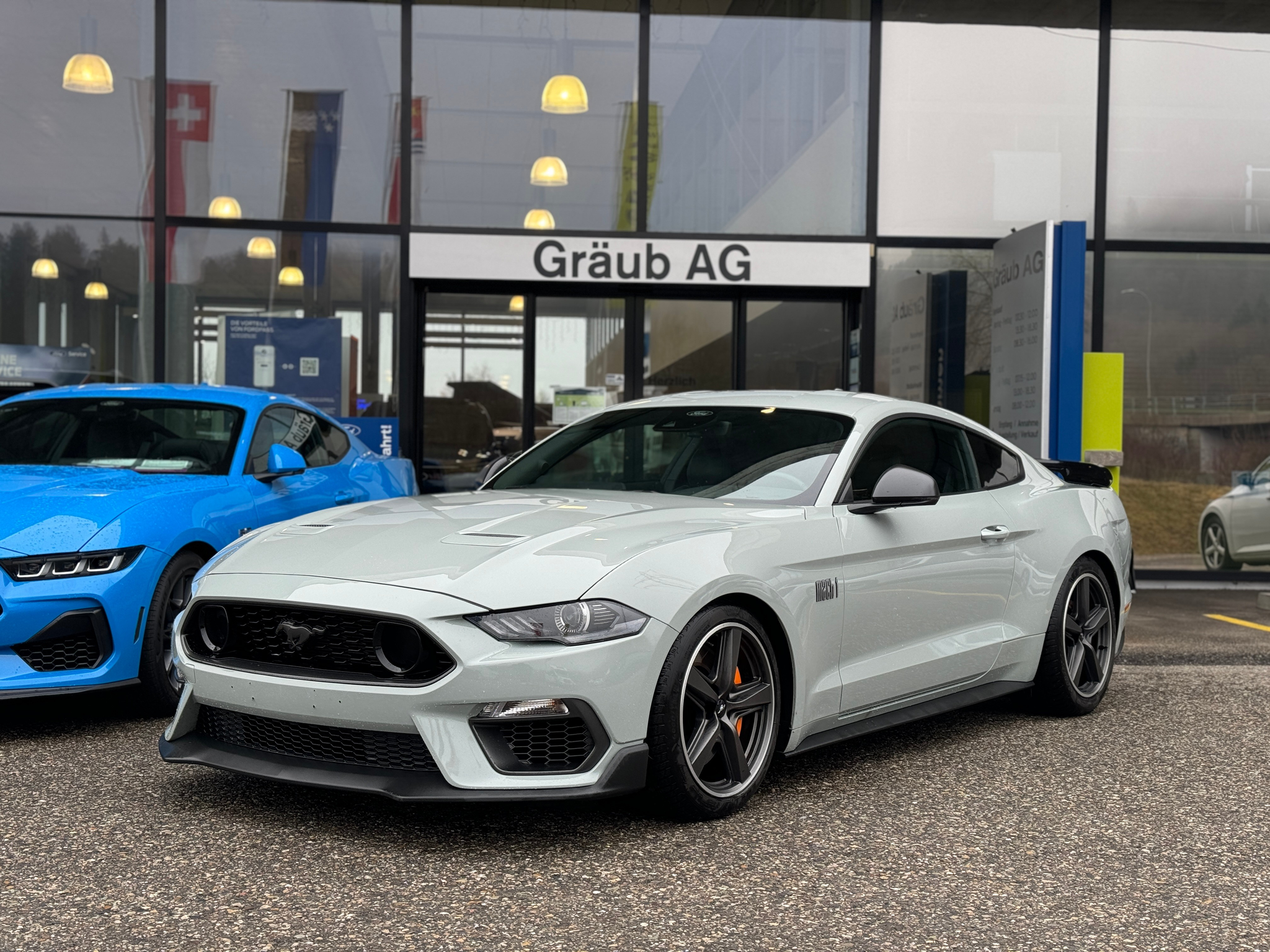 listing desktop thumbnail image 0