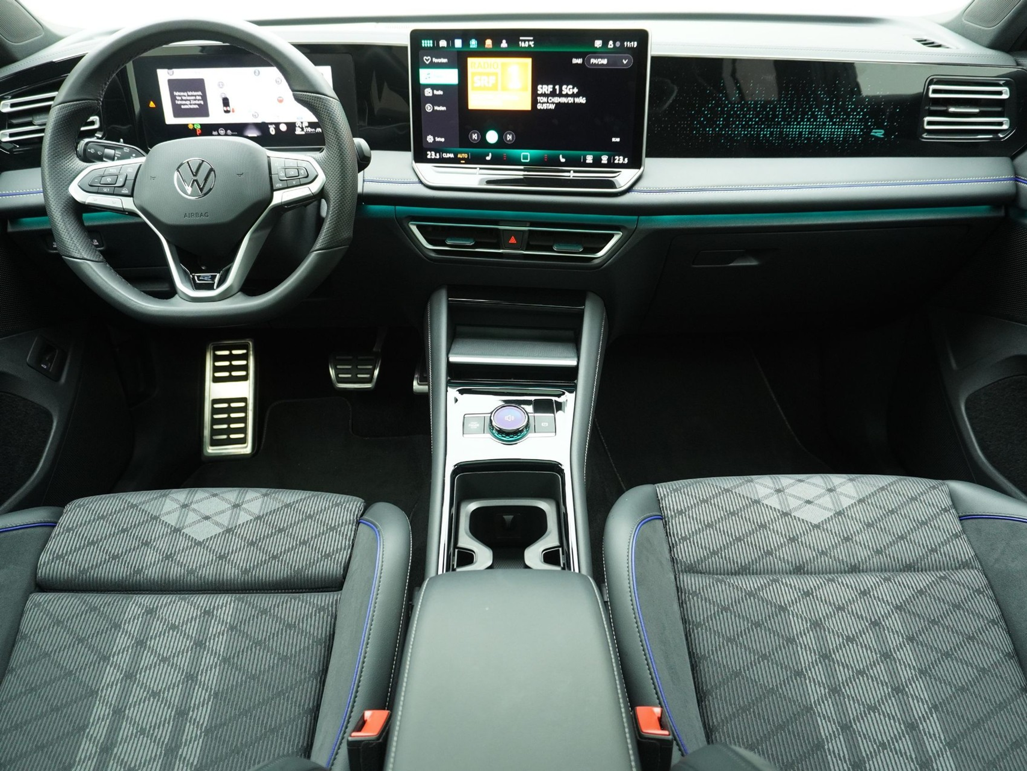 listing desktop thumbnail image 12