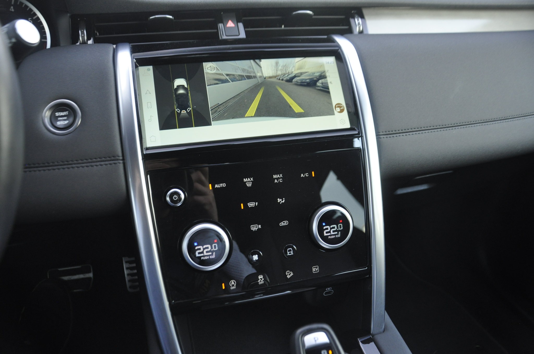 listing desktop thumbnail image 9